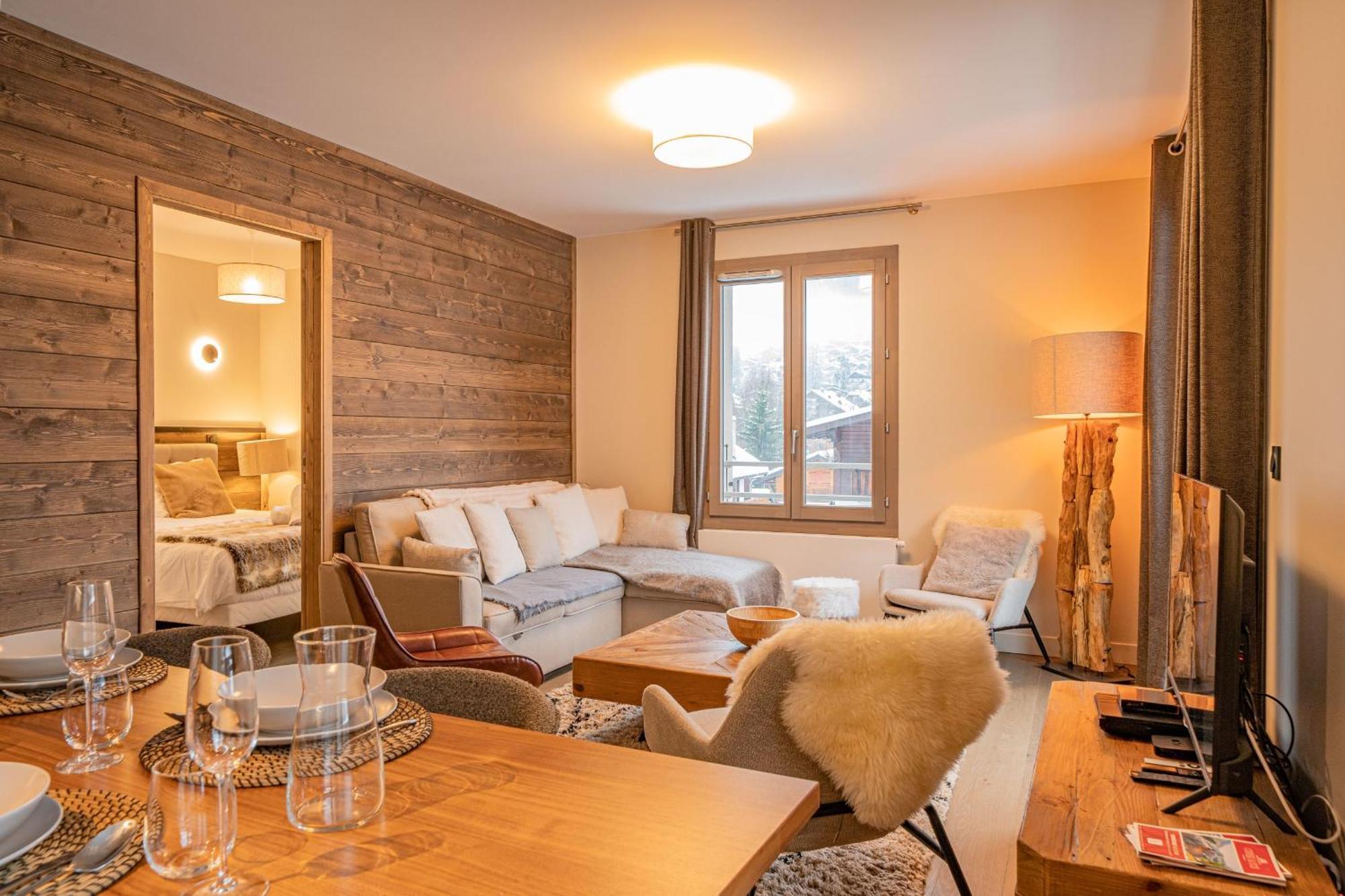 Perle Blanche - Brand New 2 Bedroom Perfectly Located Apartment *