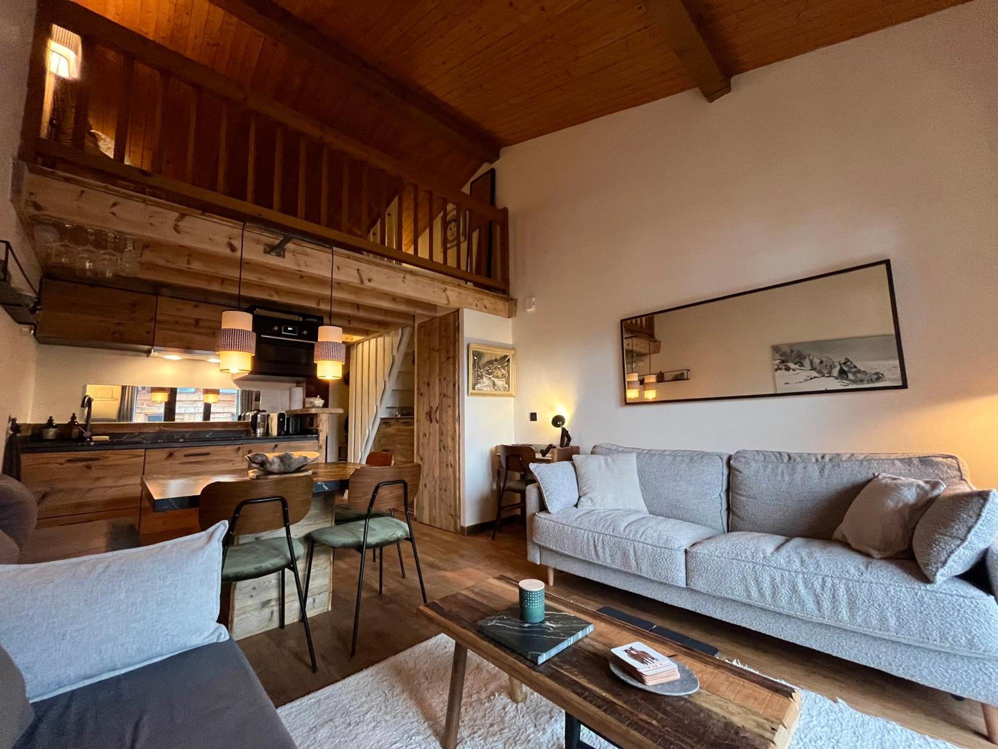 Ensoleille Aux Tines, Vue Massif Apartment Chamonix
