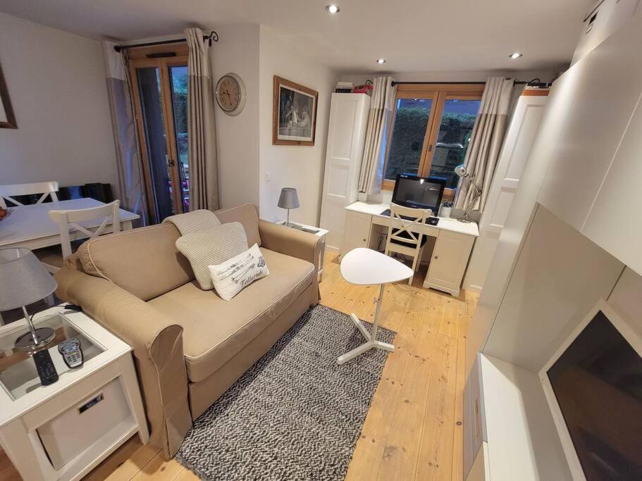 Garden Flat With A View Of Mont-blanc - Reference Xepkmm Apartment Chamonix