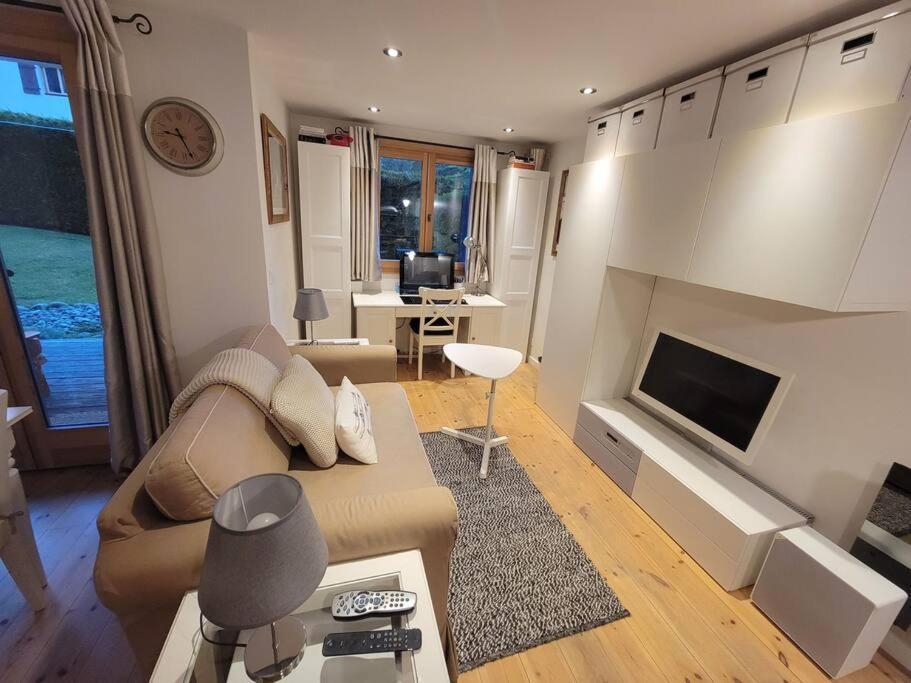 Apartment Garden Flat With A View Of Mont-blanc - Reference Xepkmm