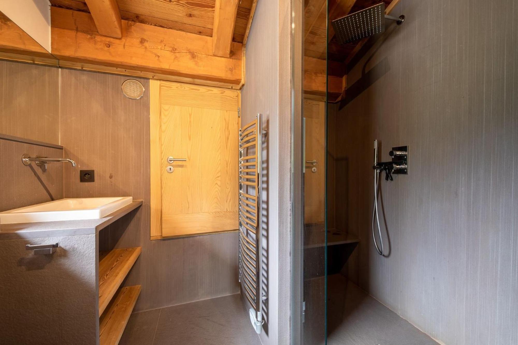 Dify Contemporain - Les Praz De