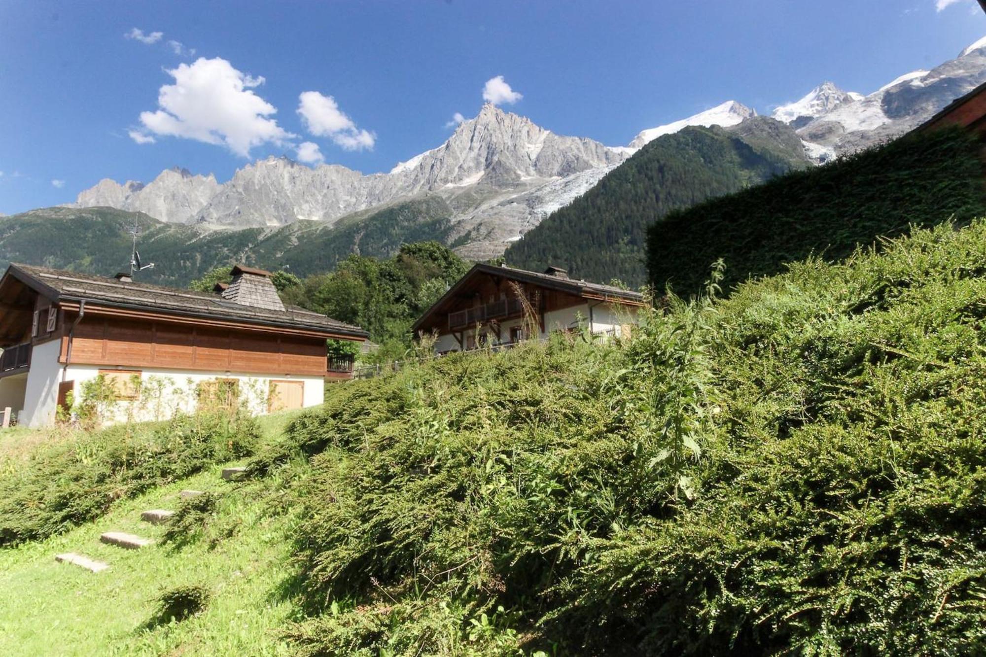 Les Granges Des Bossons Apartment