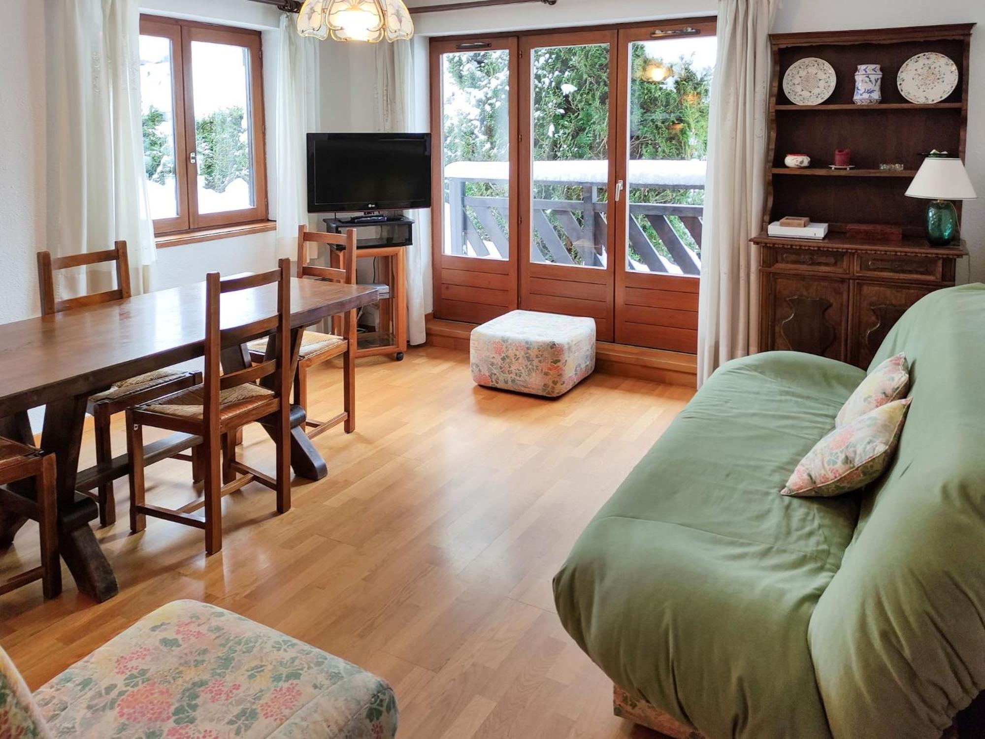Apartment Chemin Du Sapi - Private Garden - Center Of Cham - Montblanc Views *