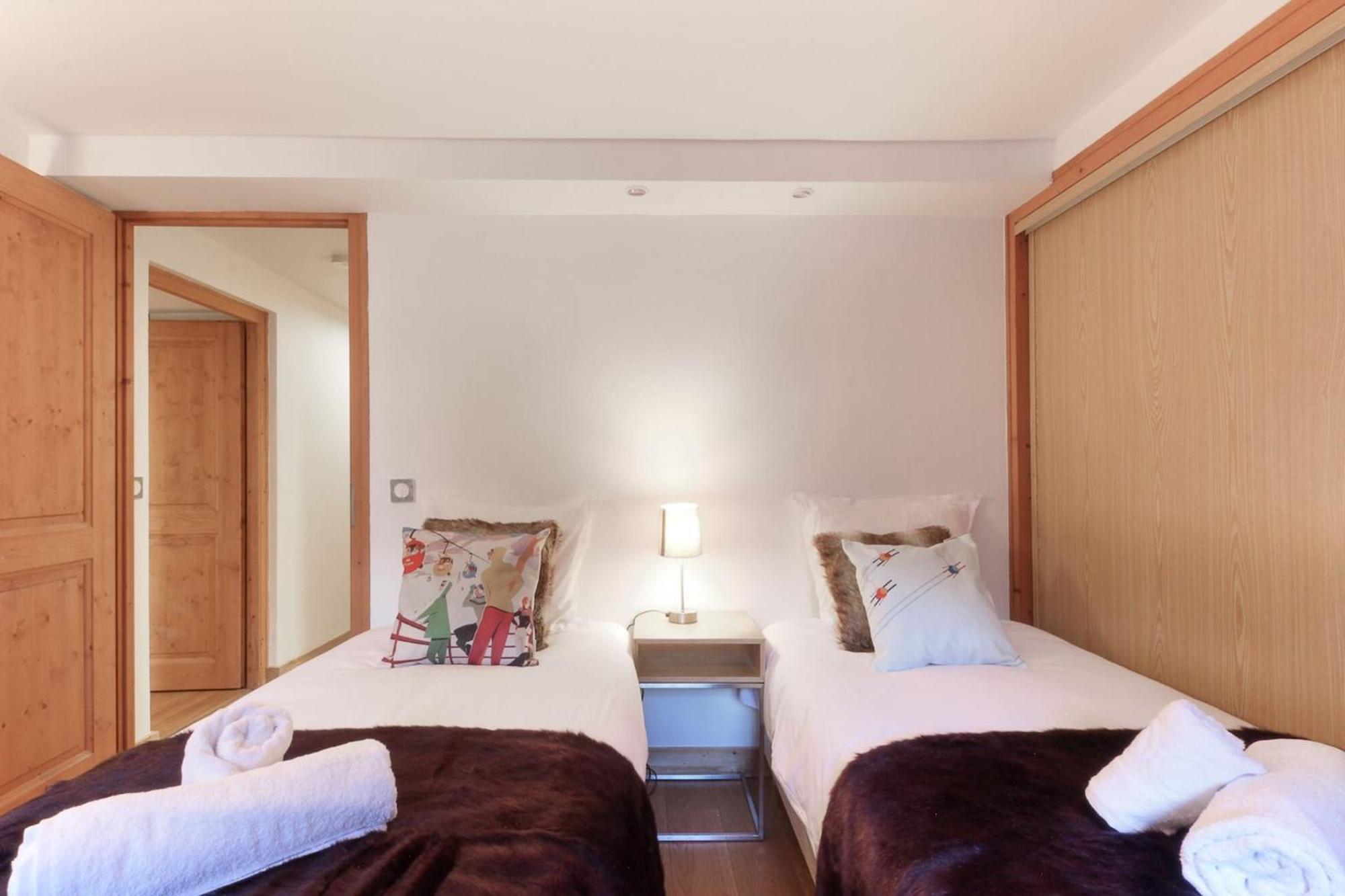 Les Alpins - Centre De - Renove Avec Jardin Et Vue Imprenable Sur Le Montblanc Appartement *