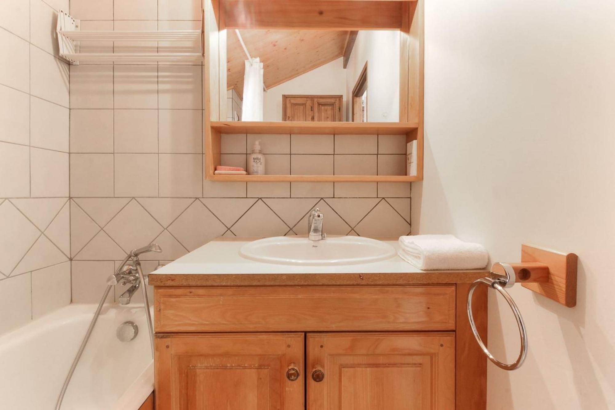 Les Terrasses De Planpraz - 8min Walk To Center - Quiet - Perfect For Hiking Apartment