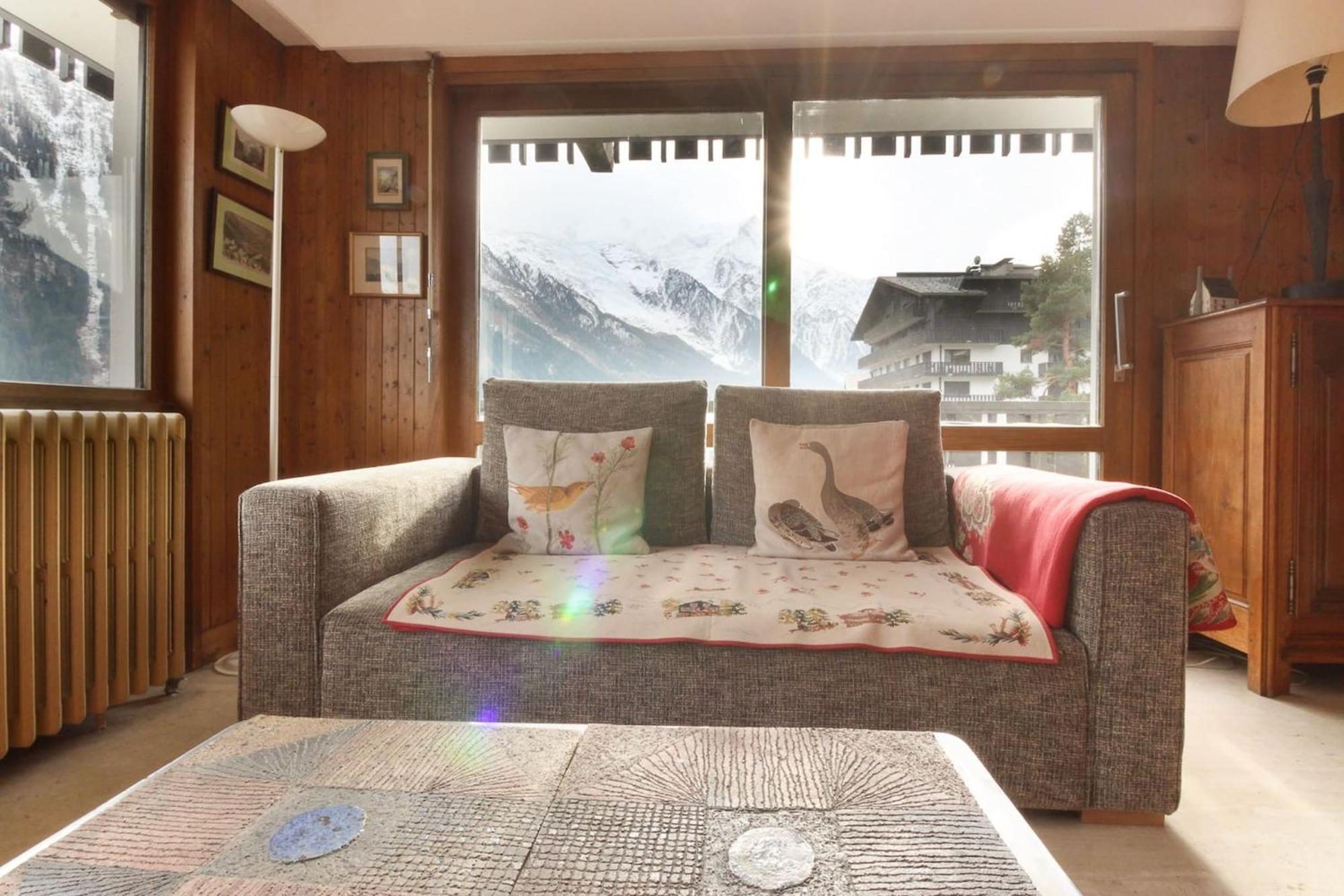 Makalu - View Mont-blanc - Center -8 Pers