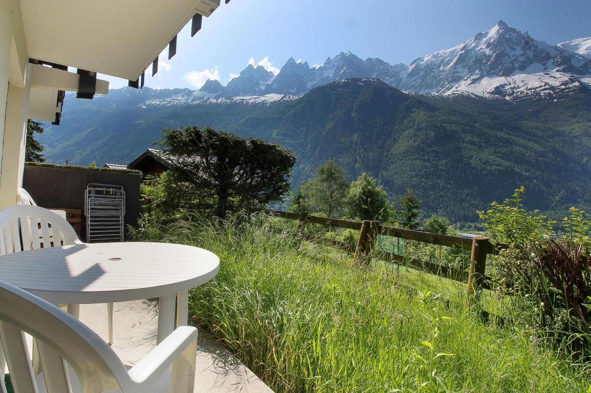 Le Cretet 2 - Views Of The Mont-blanc Apartment *