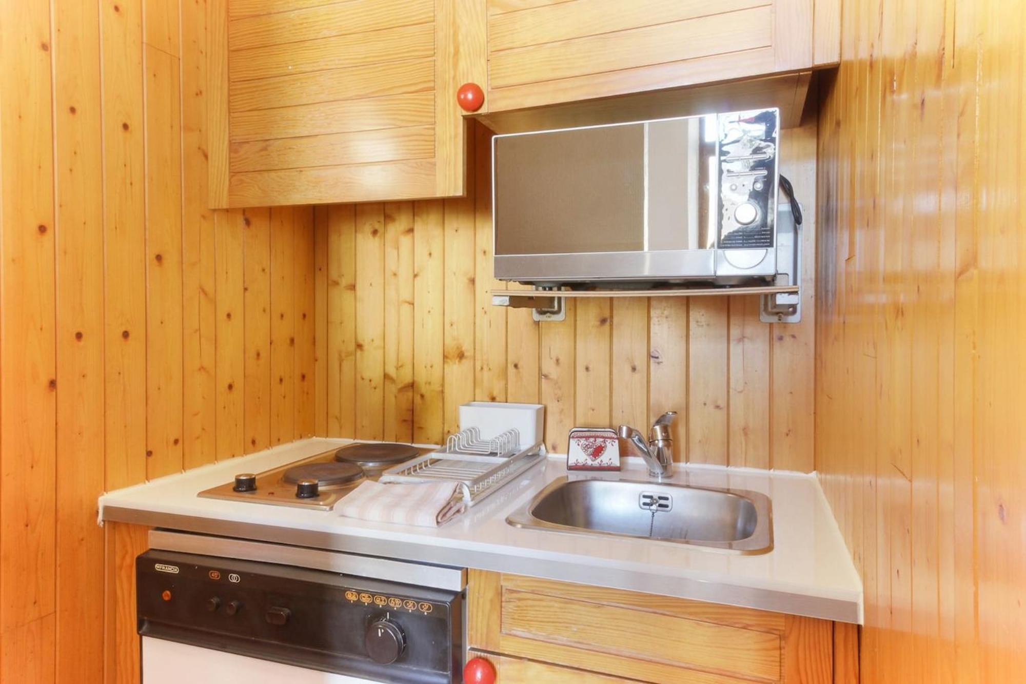 Carlton - Center Of - Historic Building Apartment *
