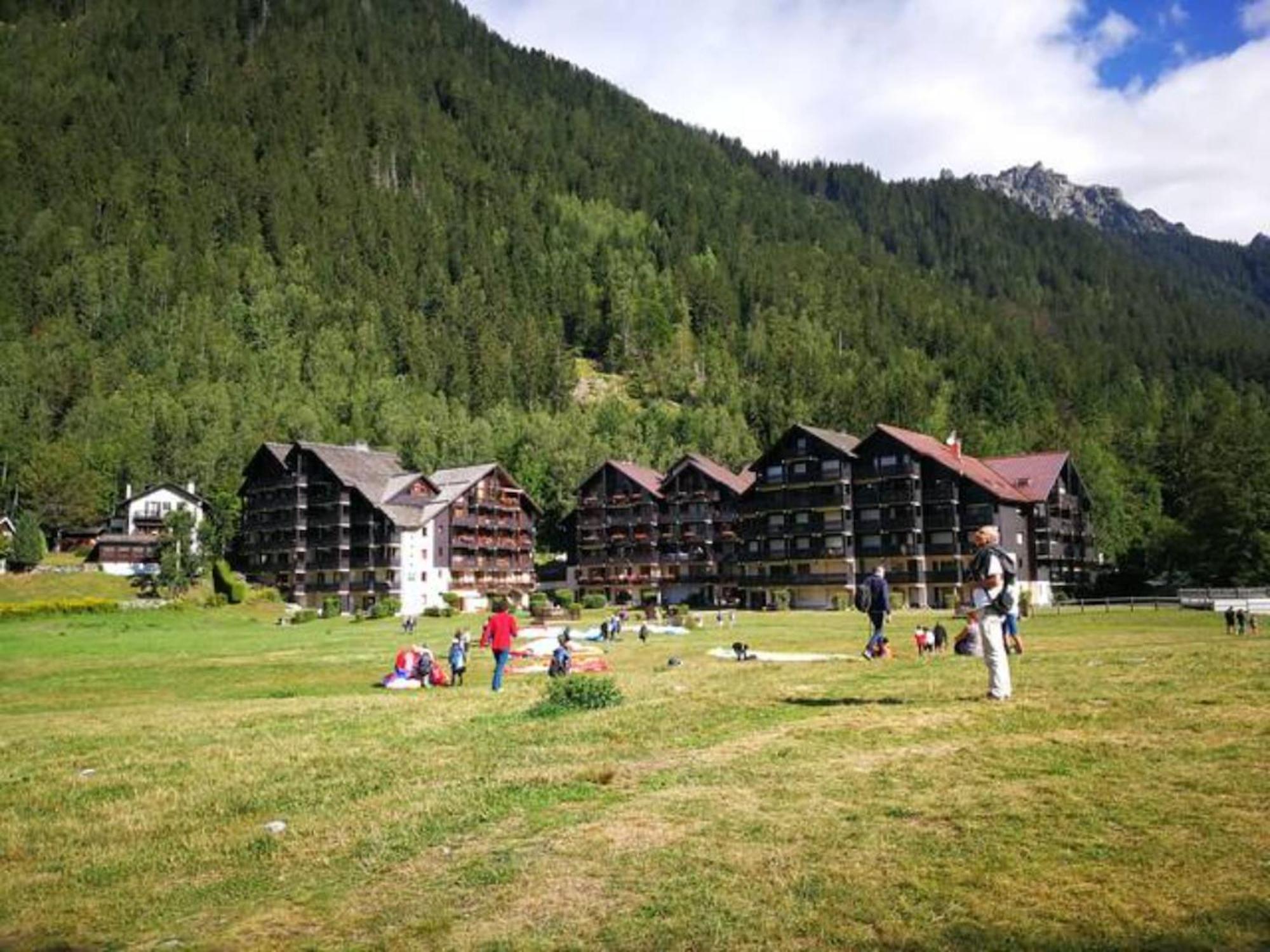 Le Savoy - Terrasse Avec Vue Sur Le Mont-blanc Apartment