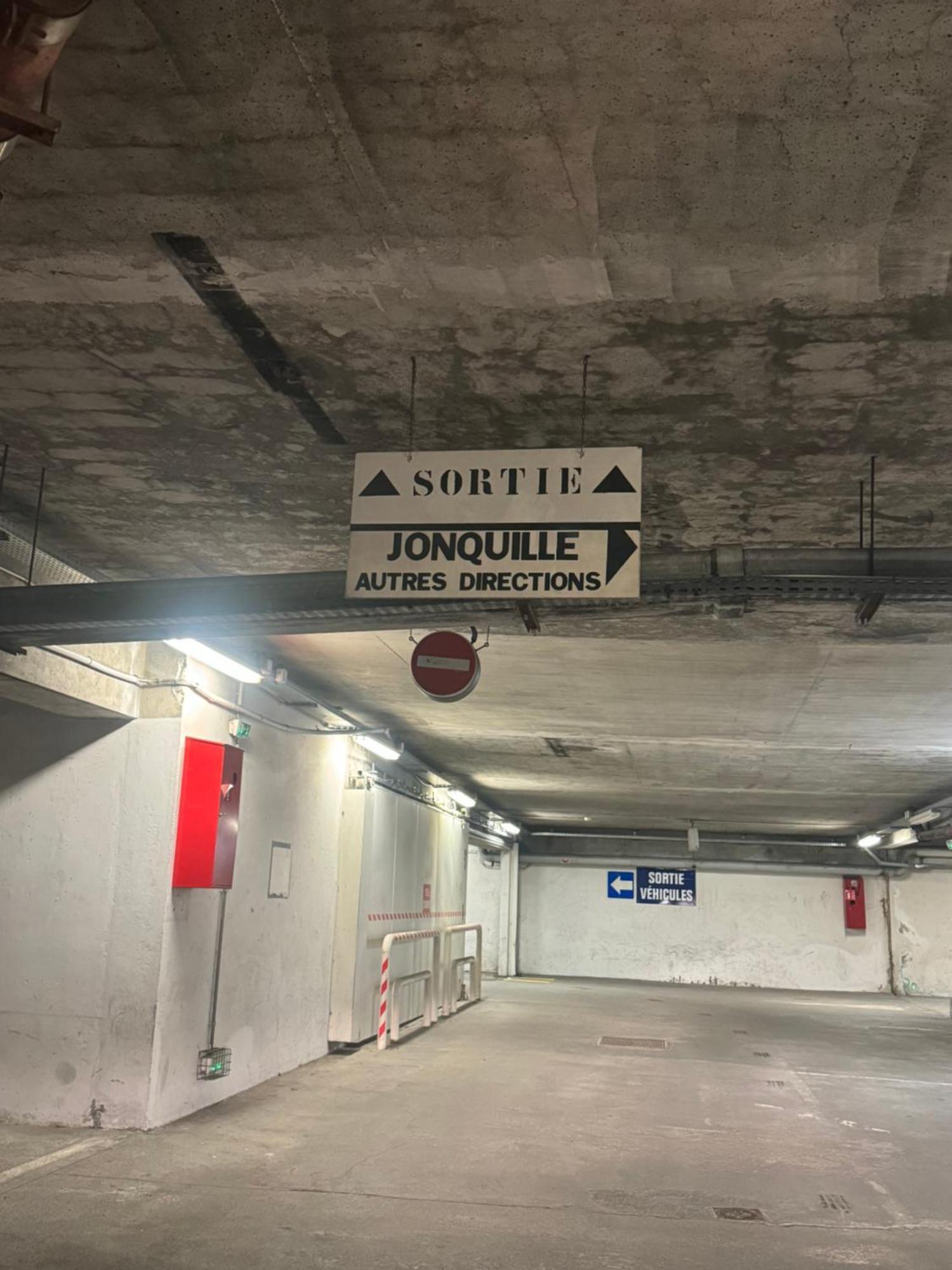 Apartment Cocon Au Coeur De Avec Parking Gratuit