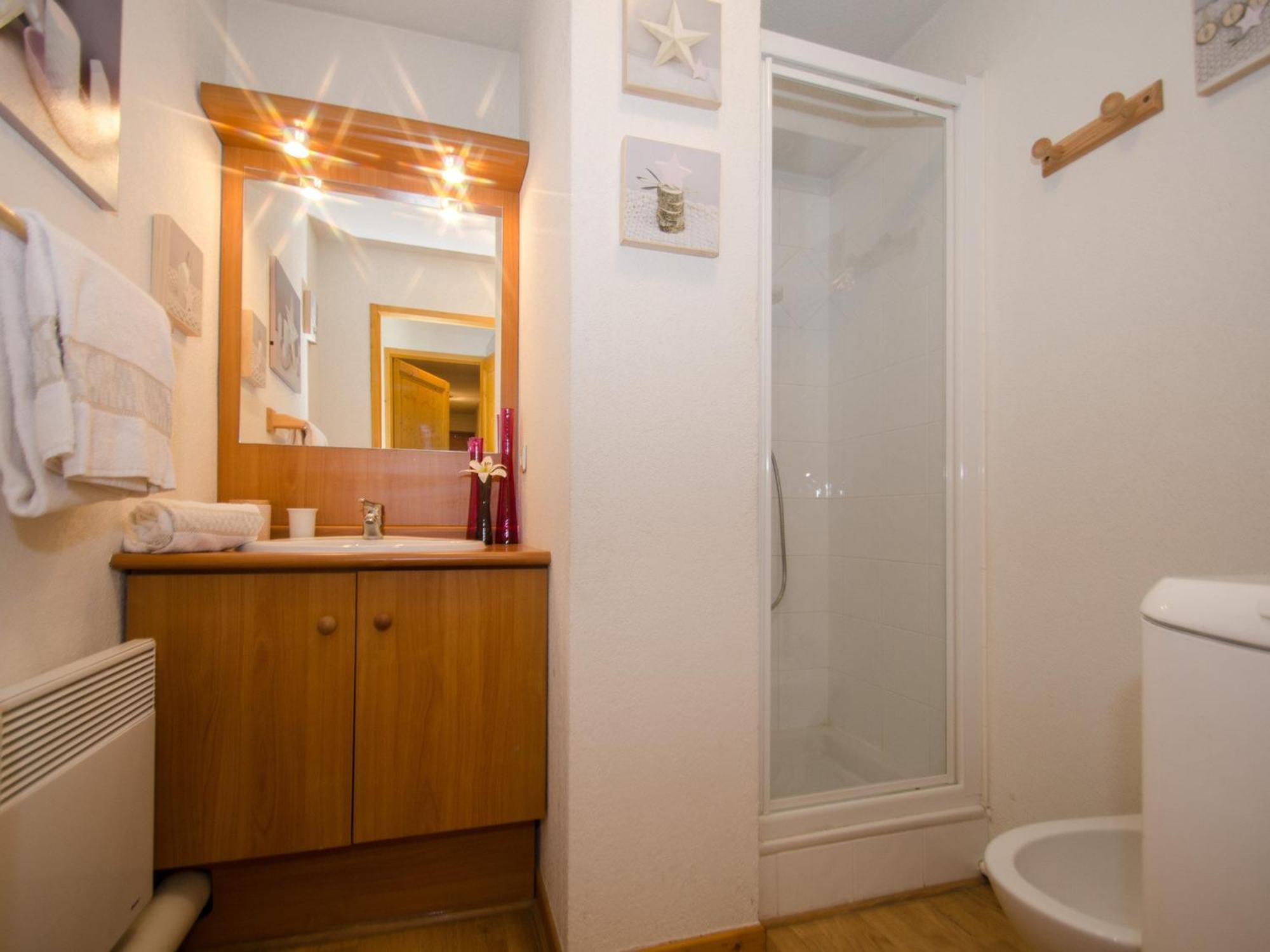 Calme A Chamonix, Proche Centre-ville Avec Balcons, Parking Et Wi-fi - Fr-1-343-212