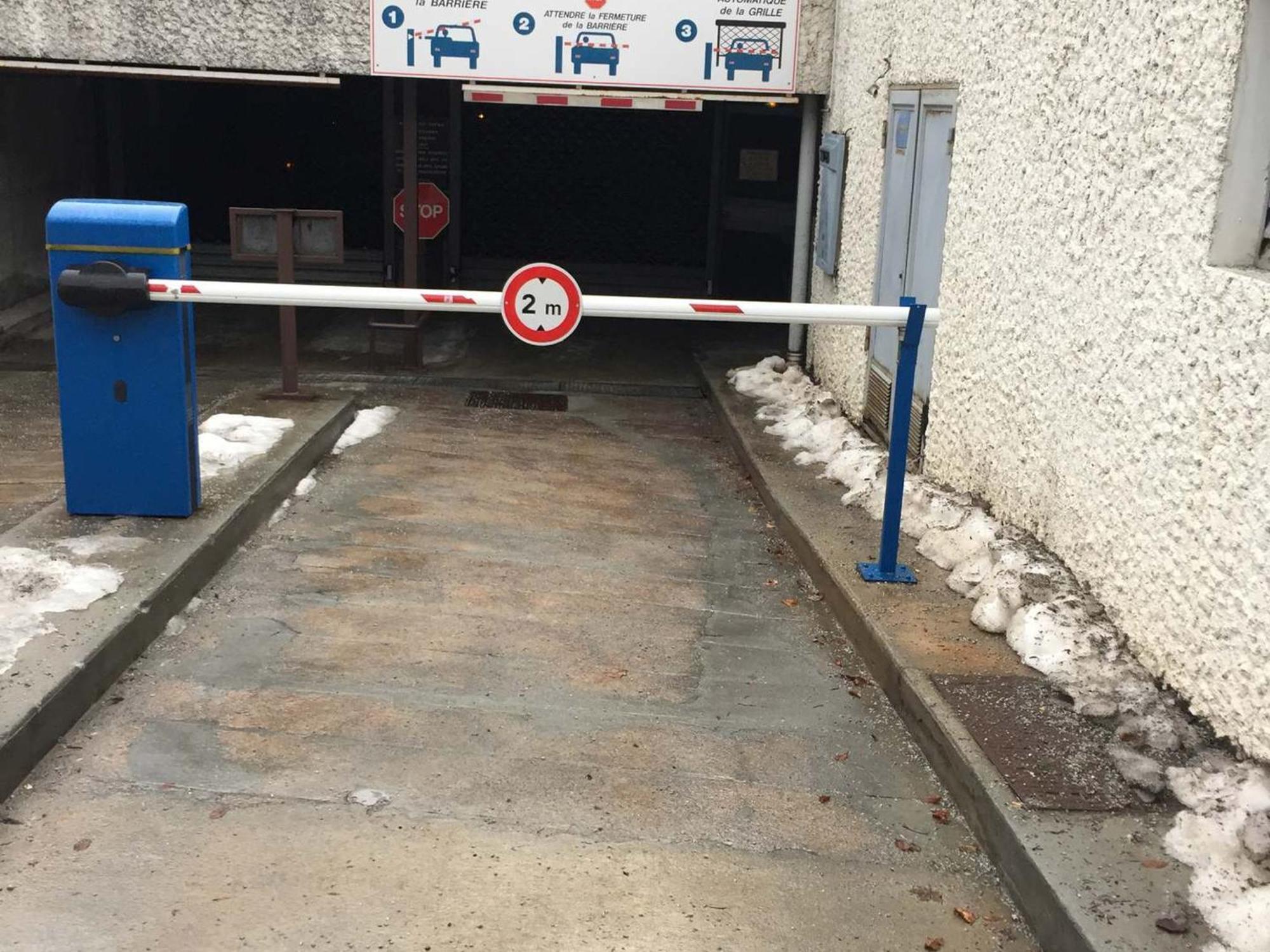 Apartment Chamonix, 4 Pers, Proche Pistes, Balcon, Parking, Animaux Admis - Fr-1-517-32 *