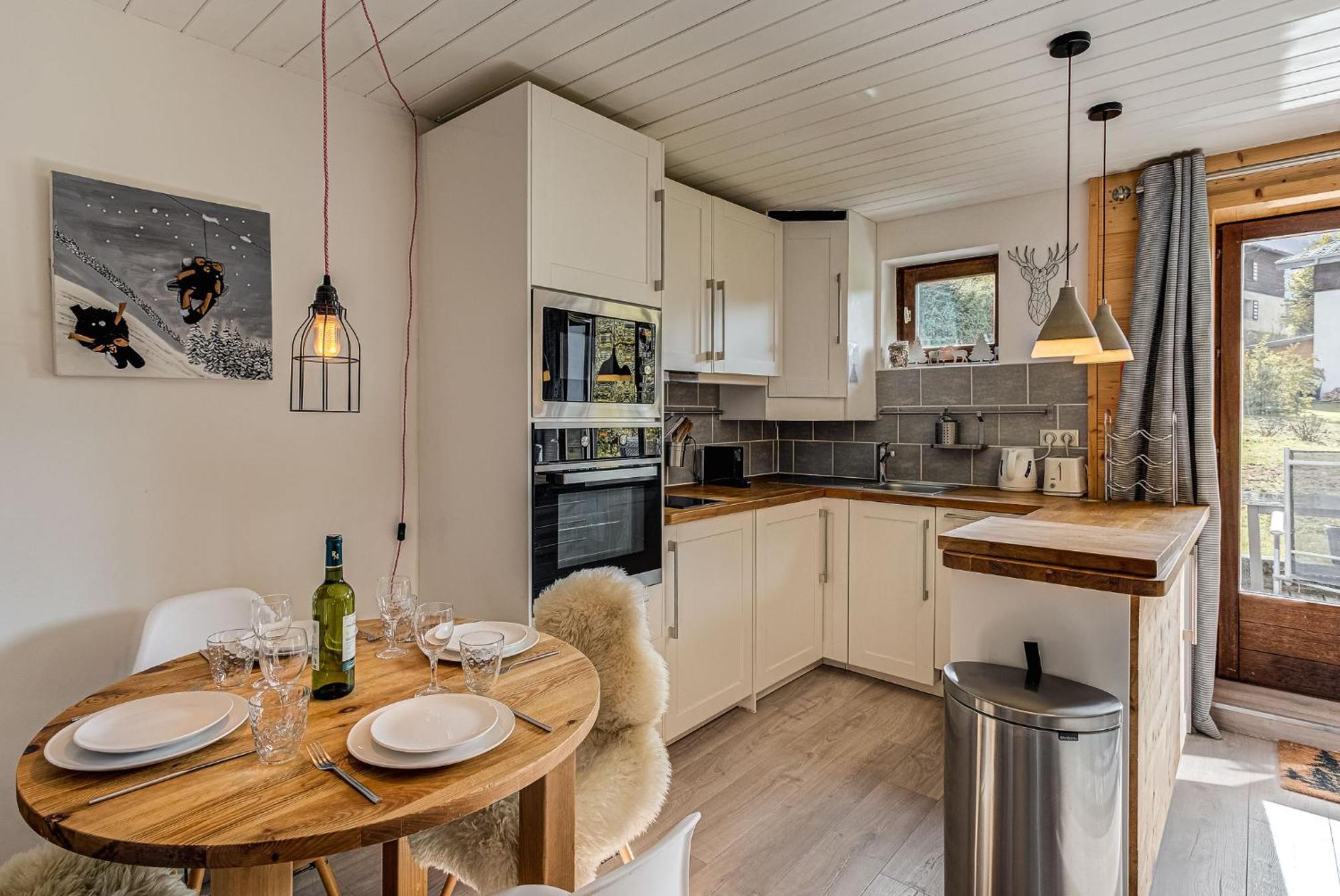 Apartment Cry - Alpes Travel - *