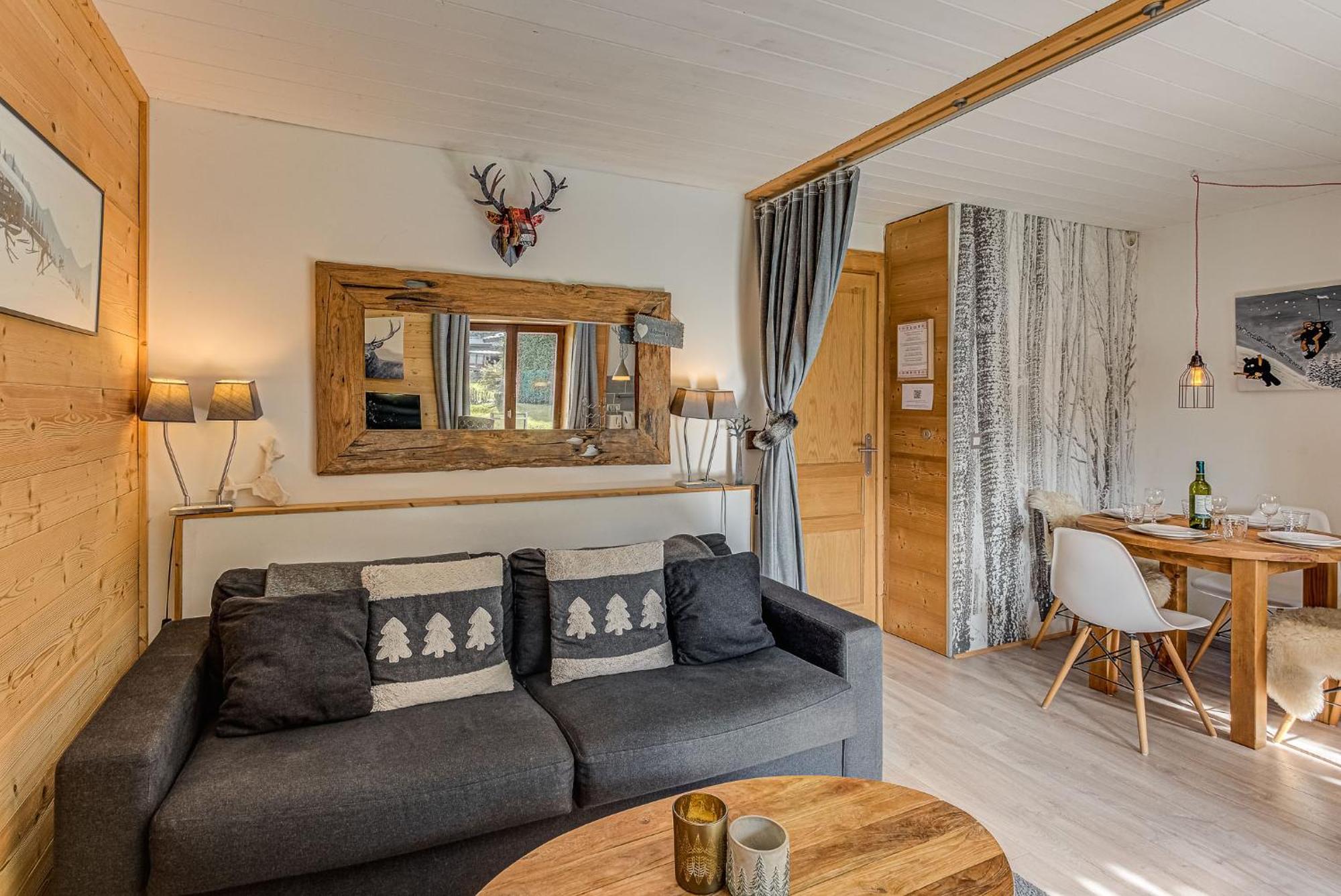 Apartment Cry - Alpes Travel -