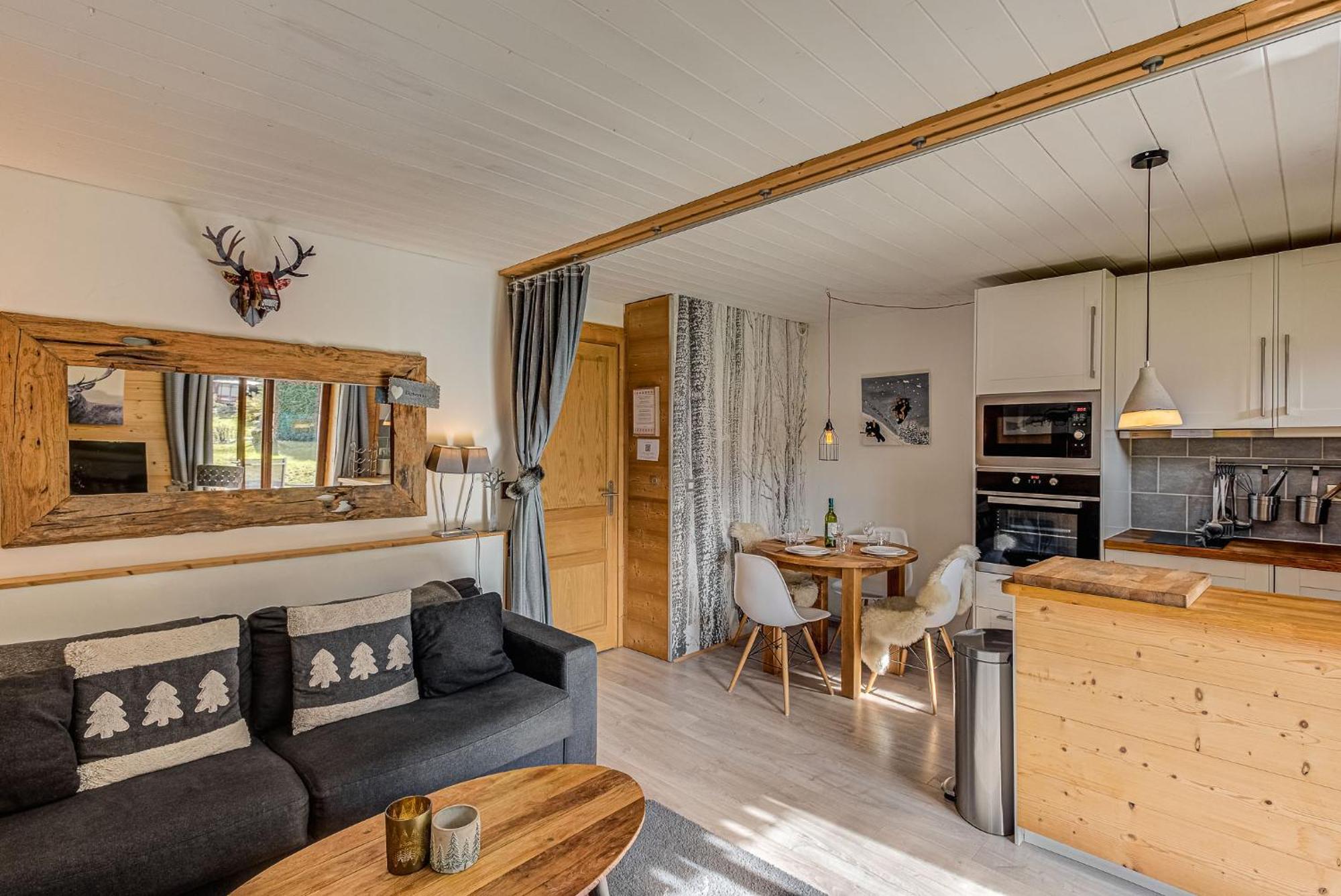 Apartment Cry - Alpes Travel - *