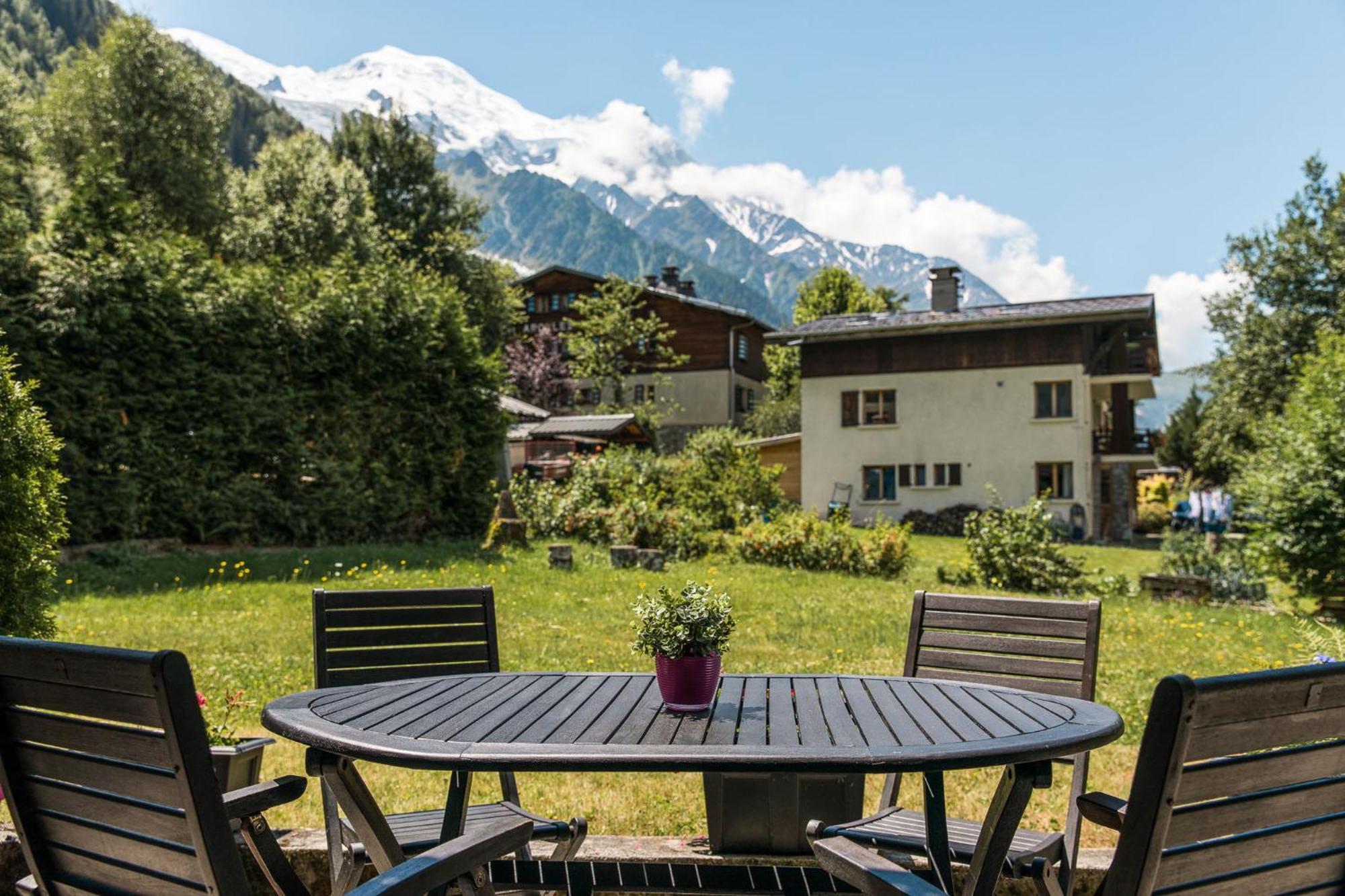Apartment Cry - Alpes Travel -