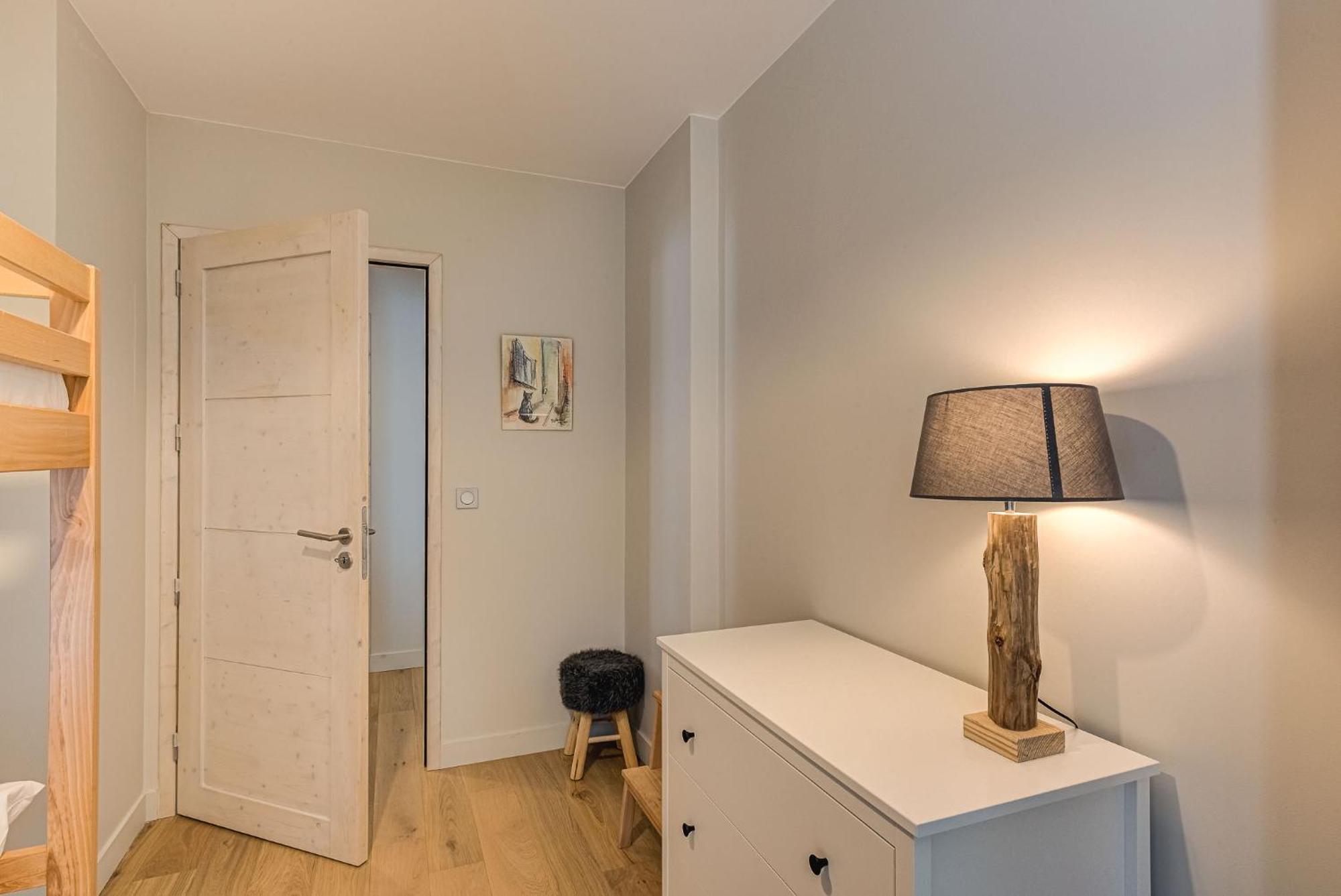 White Pearl A13 - Alpes Travel -