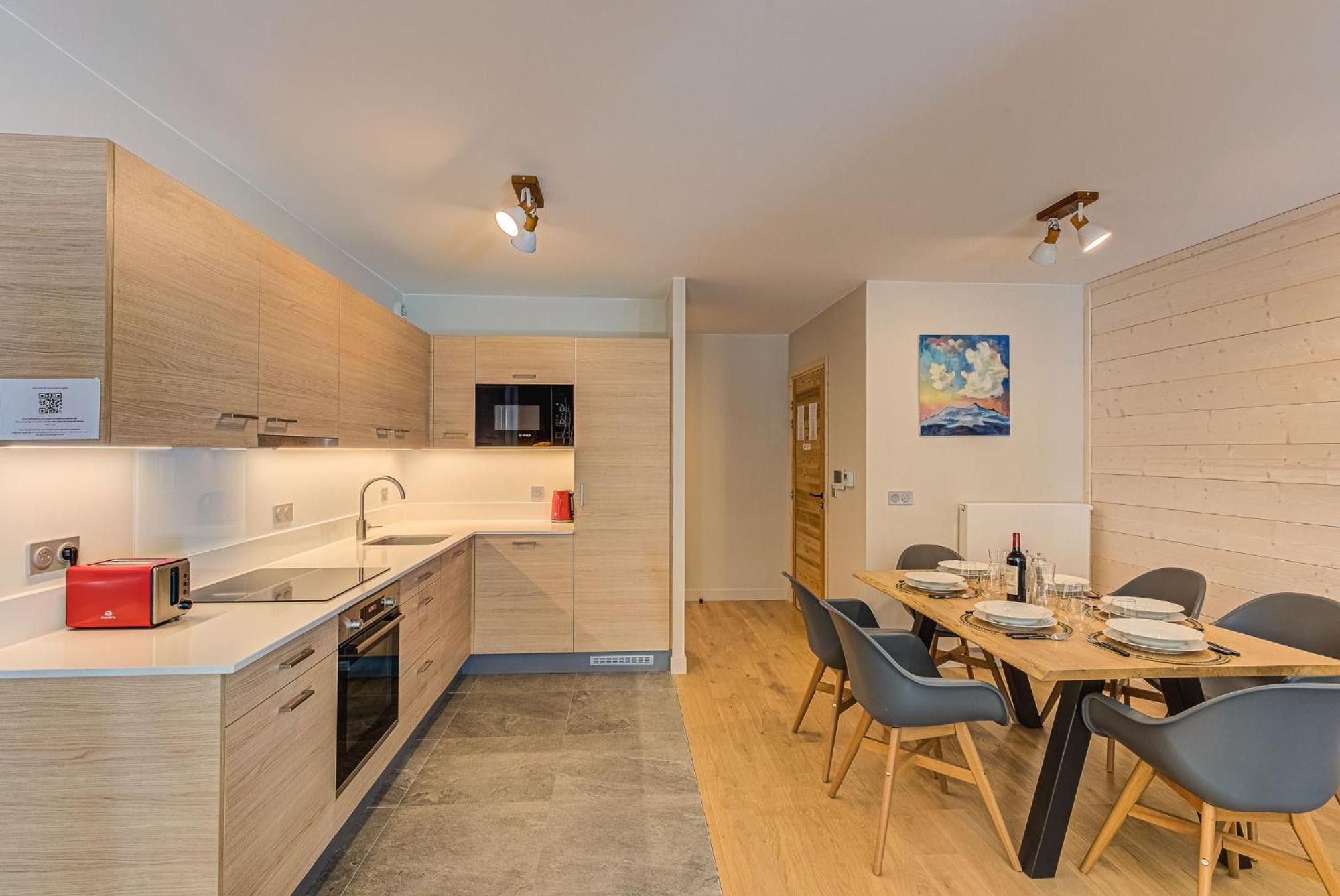 Apartment White Pearl A13 - Alpes Travel -