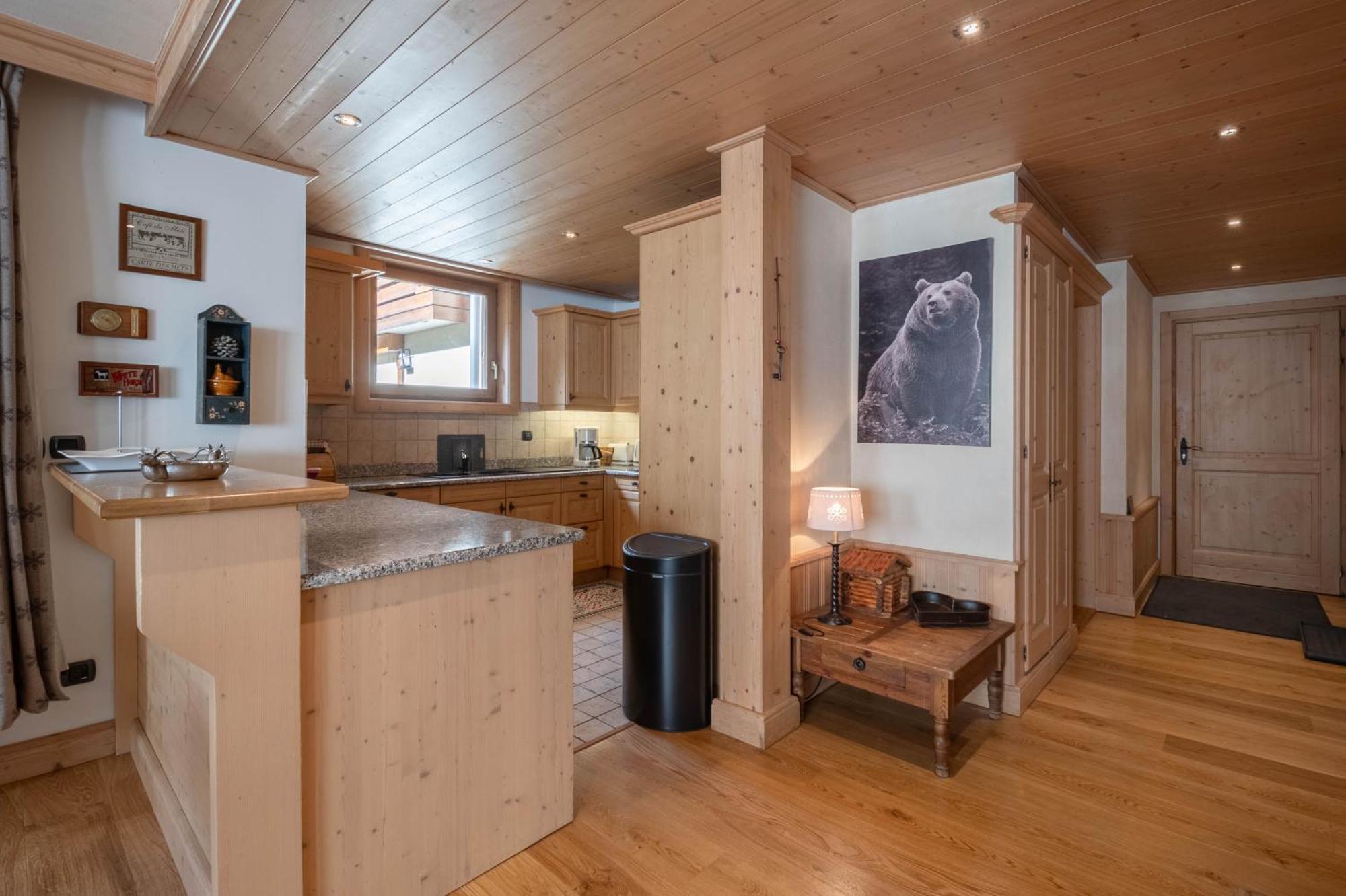 Du Savoy Apartment