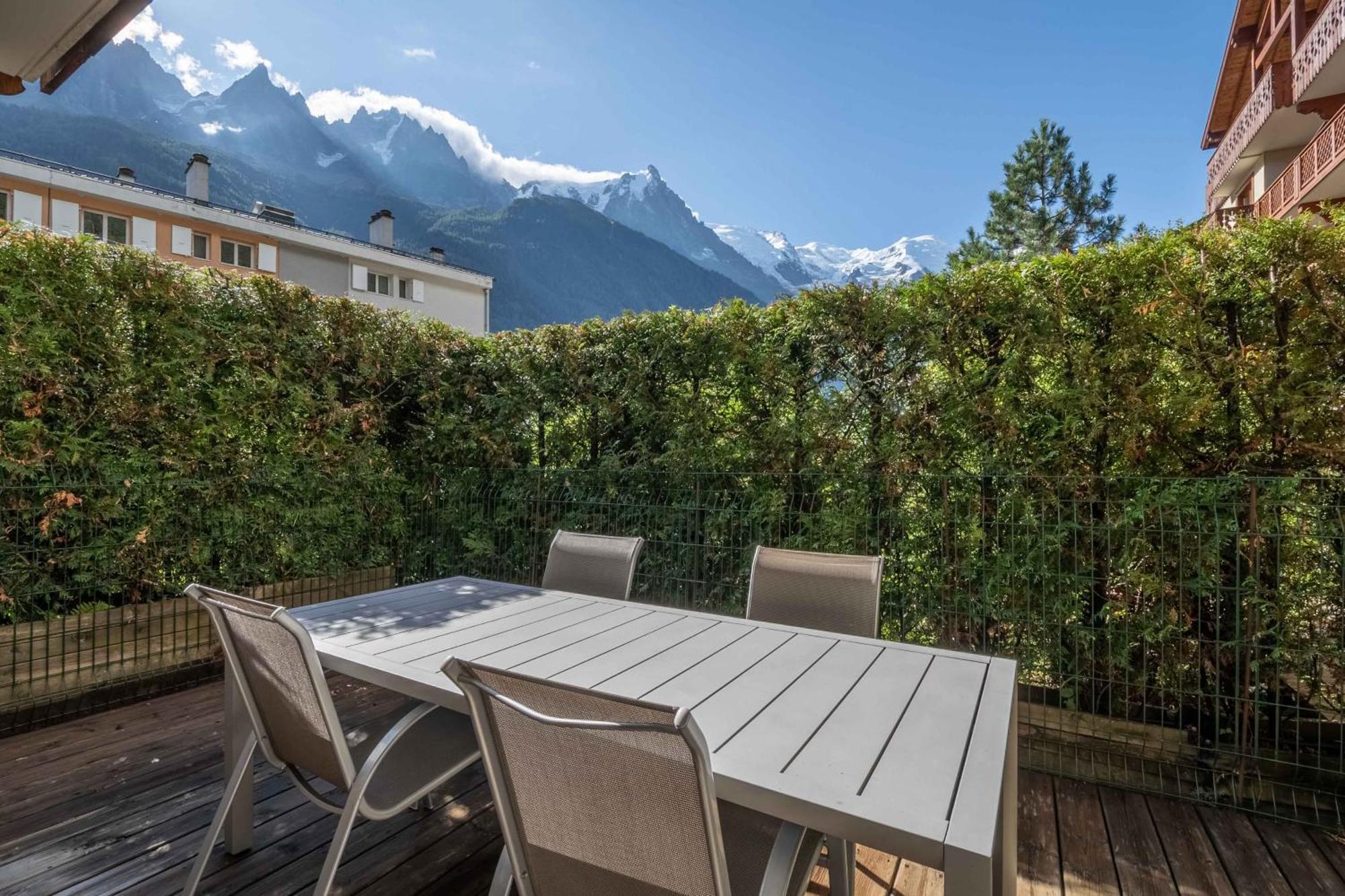 Du Savoy Apartment