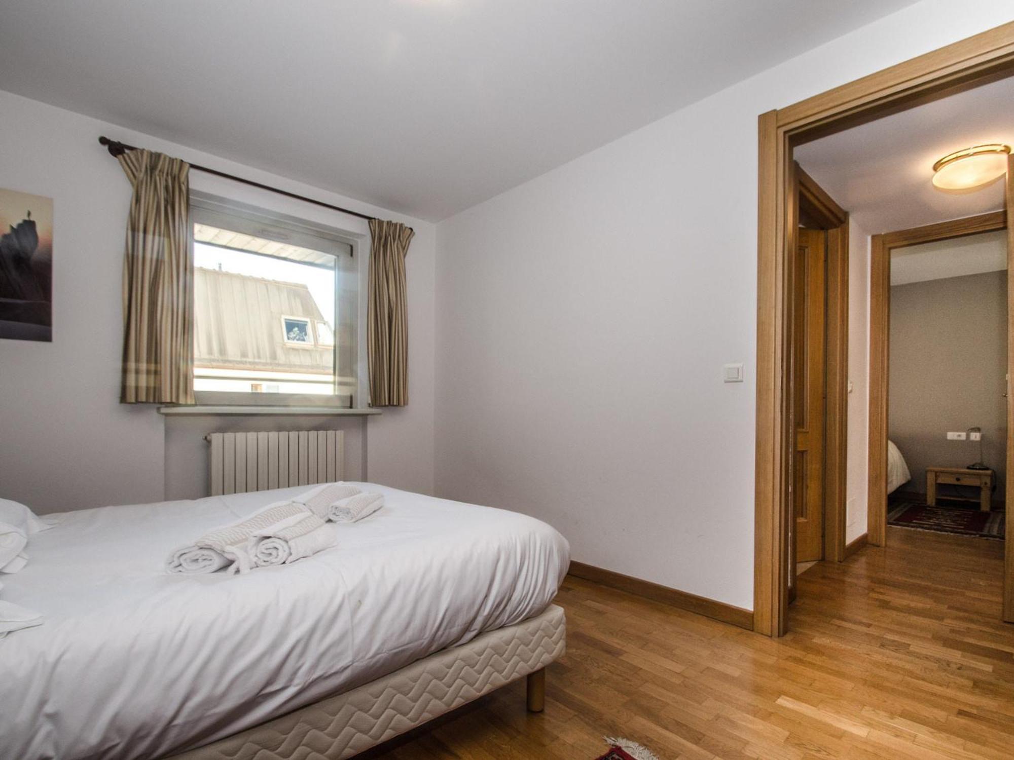 Apartment Duplex Au Coeur De Avec Terrasse, Wifi Et Parking - Fr-1-343-183