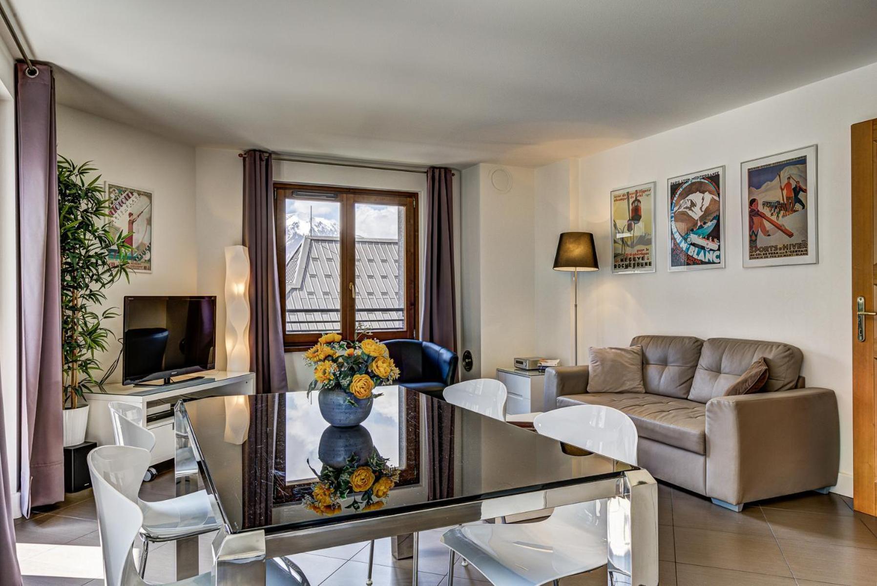 Les Alpes Apartment *