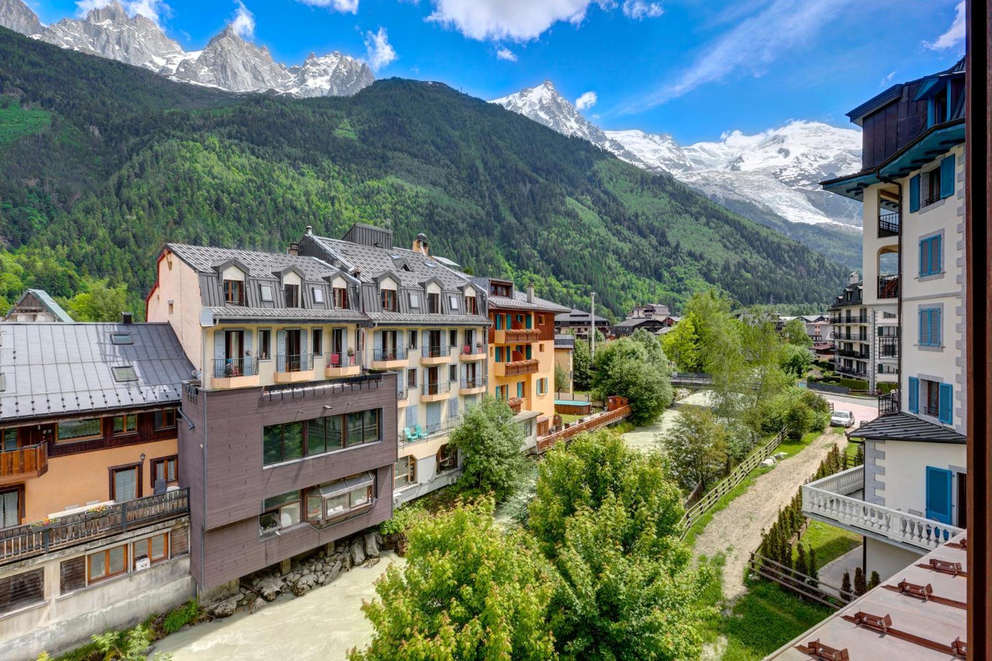Hotel Grand Des Alpes 5*