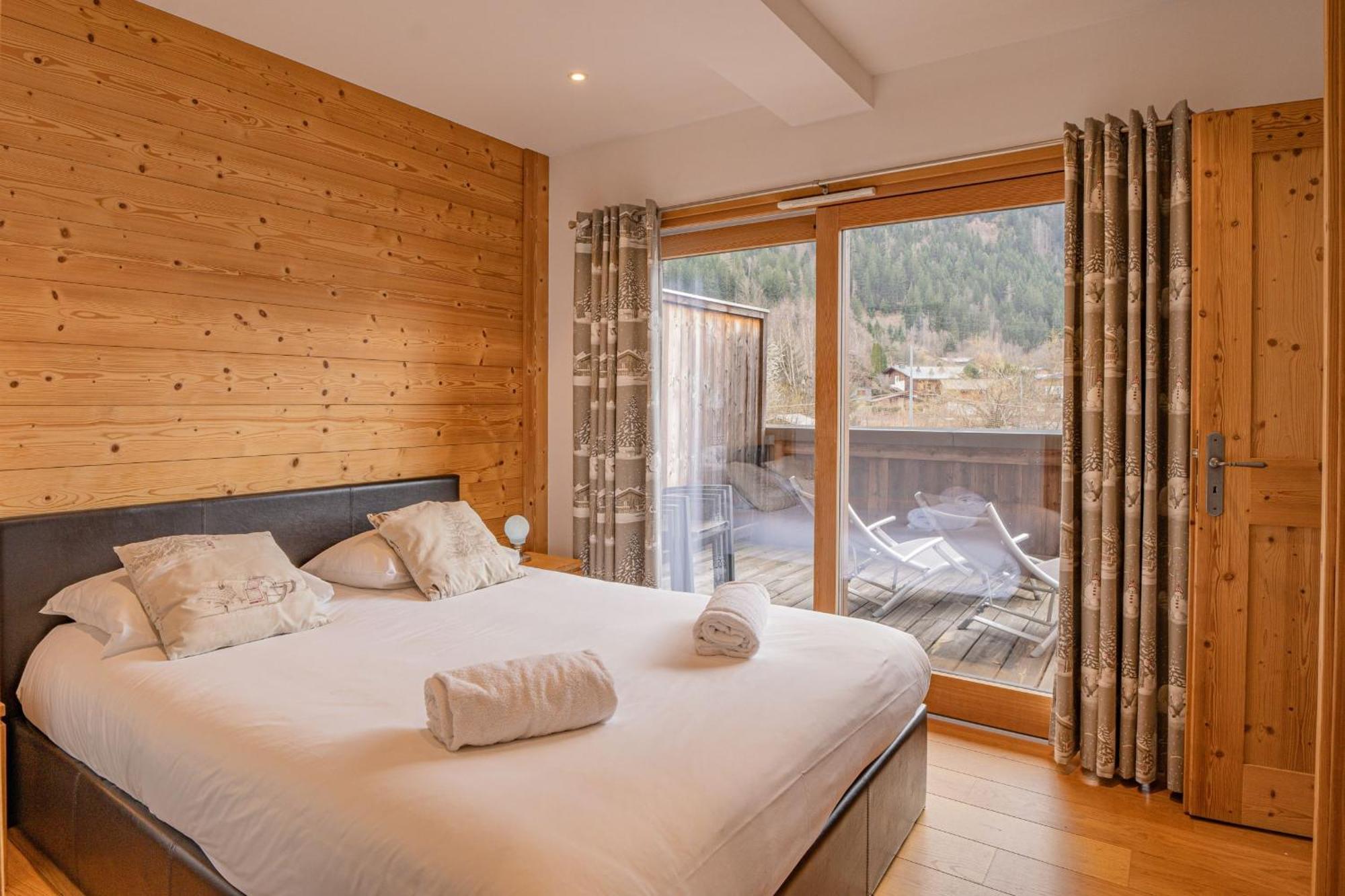 Grand Paradis- Modern 3 Bedroom With Spectacular Views Apartment *