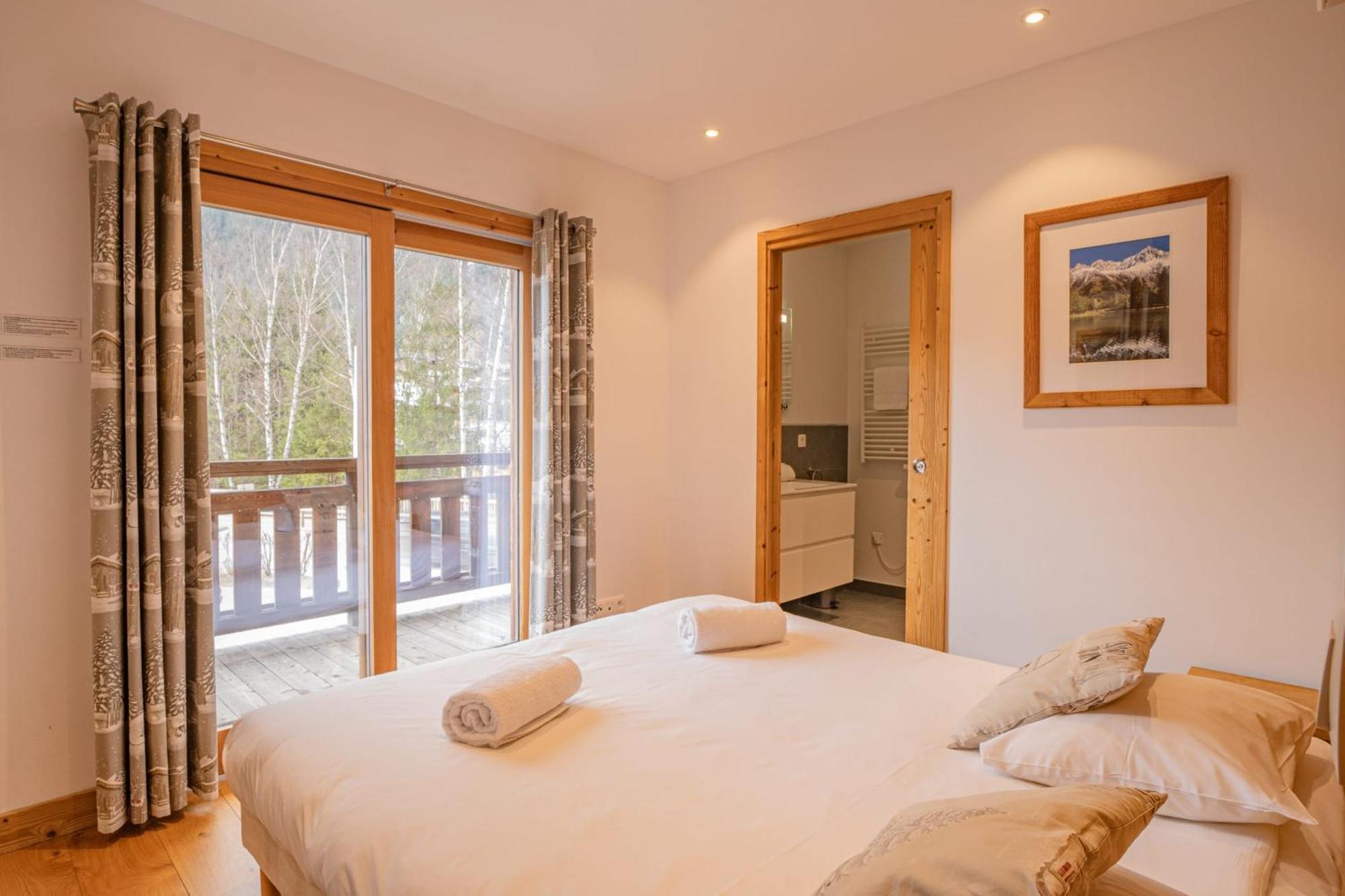 Grand Paradis- Modern 3 Bedroom With Spectacular Views * Chamonix