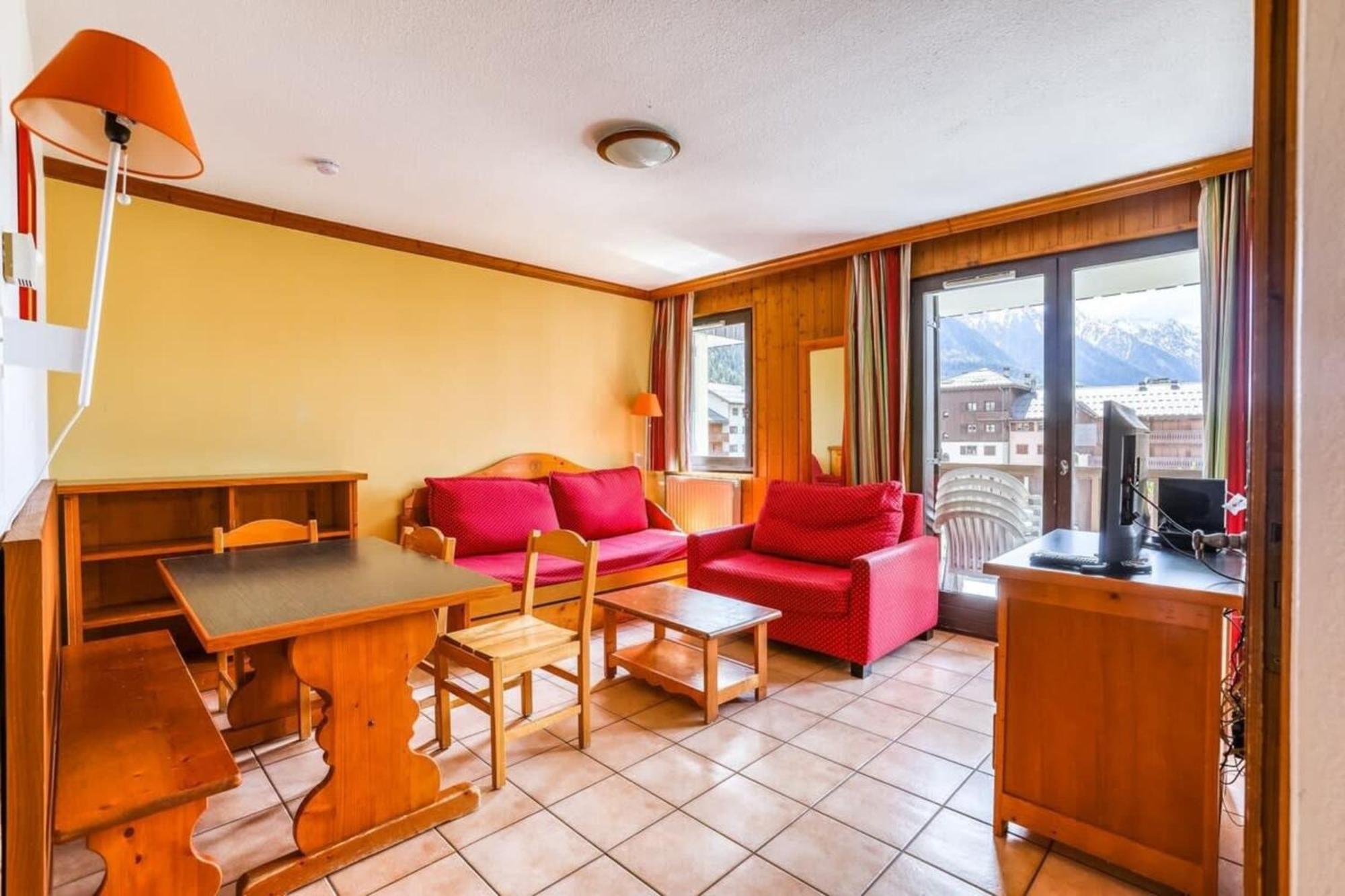 Montenvers Furnished Flat *