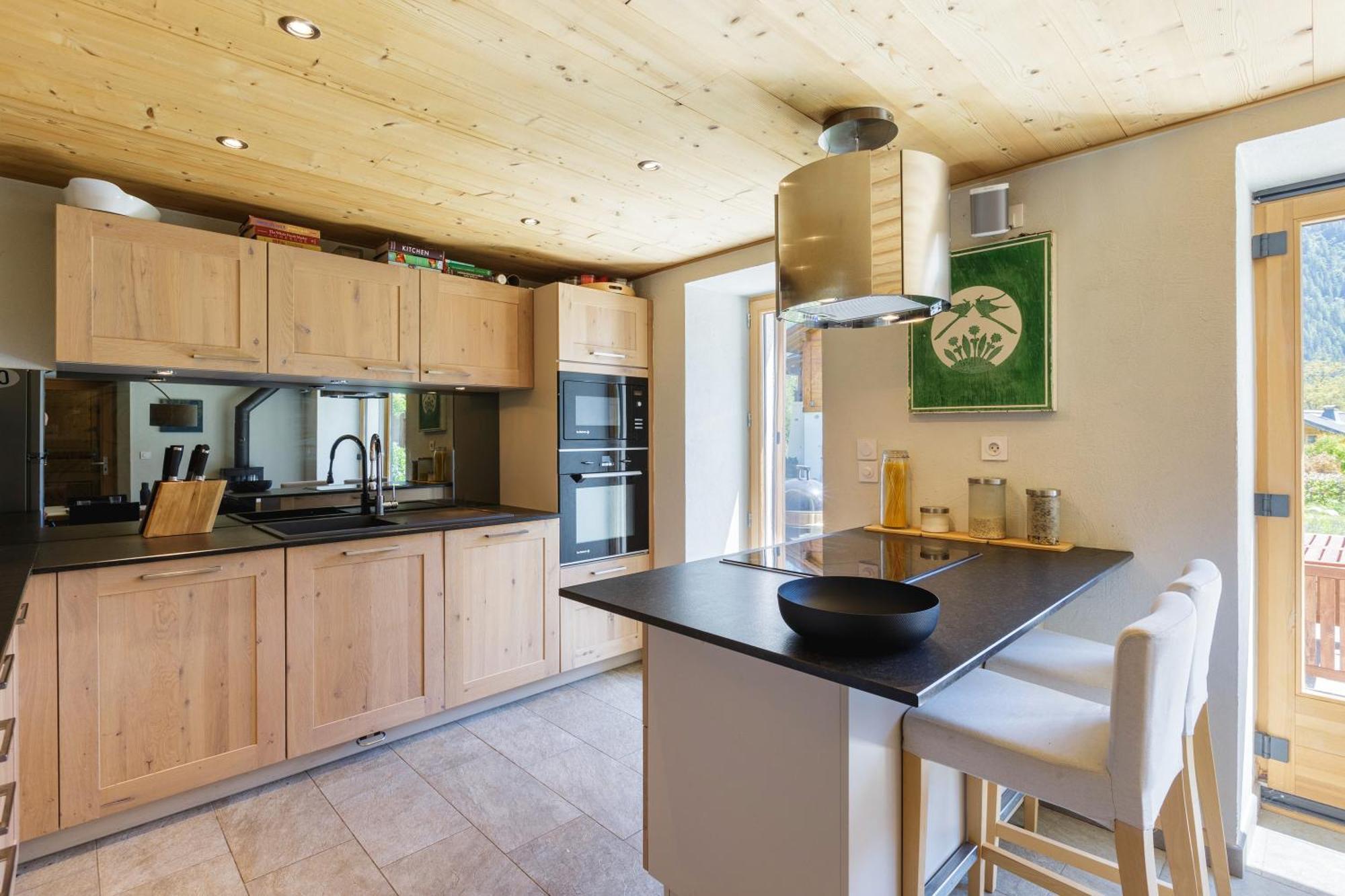 Chalet Plein Centre - Savoyard Moderne - Happy Chamonix