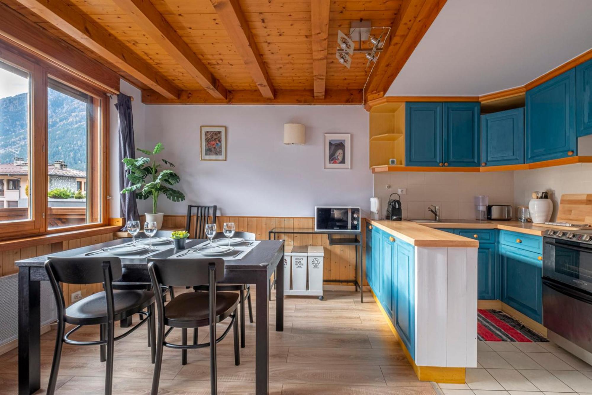 Apartment 55 M With Balconies And Mont Blanc View *