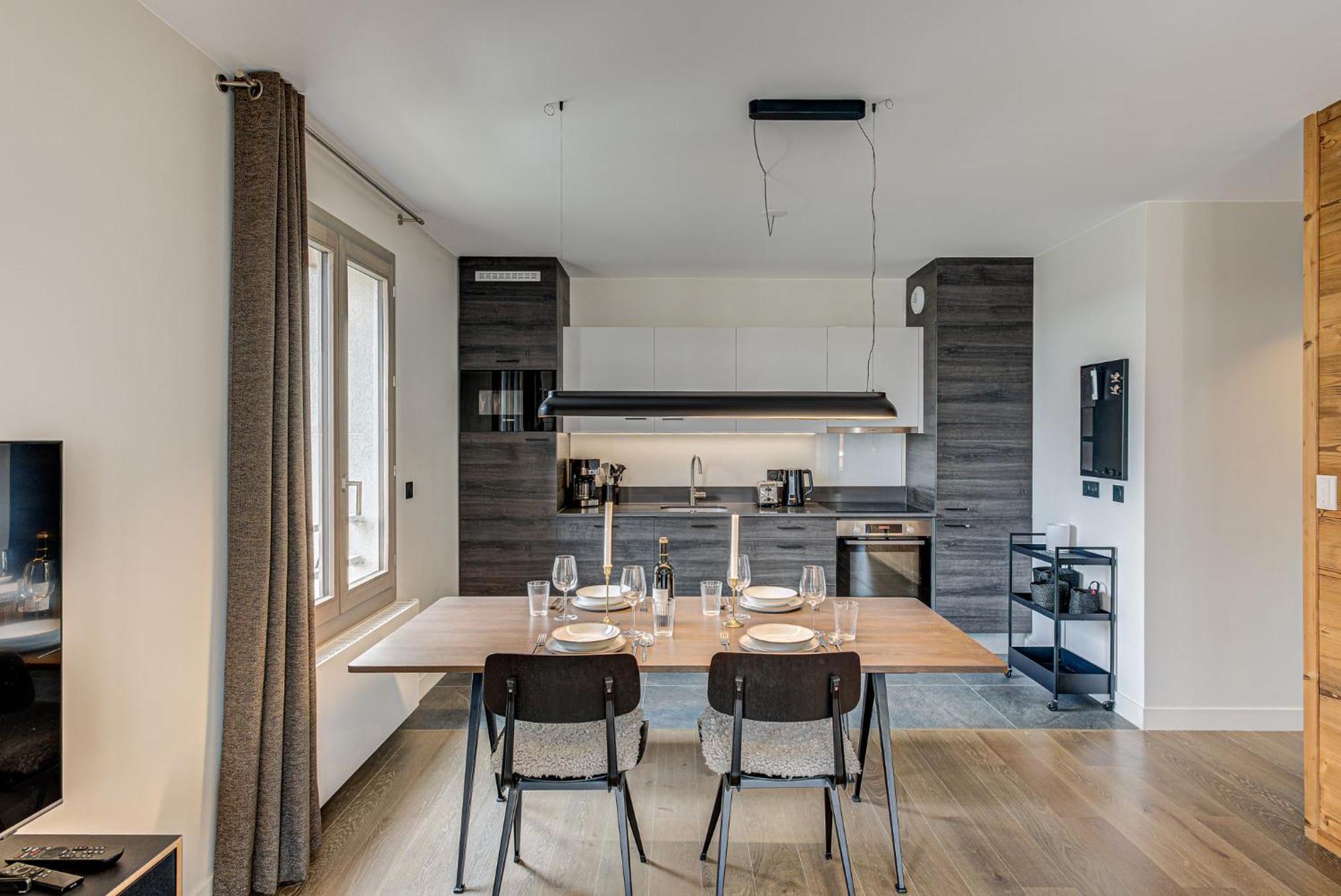 White Pearl A15 - Alpes Travel - - Sleeps 4