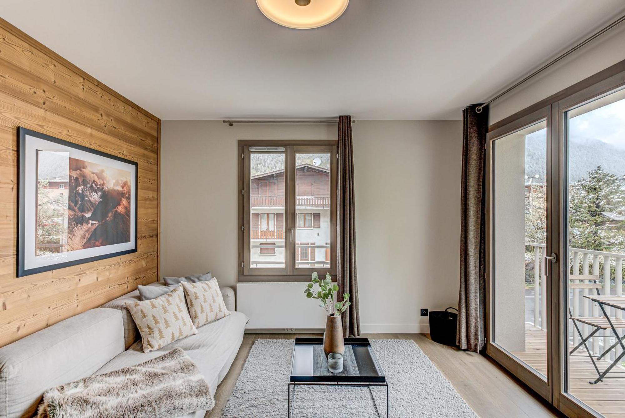 White Pearl A15 - Alpes Travel - - Sleeps 4 Chamonix