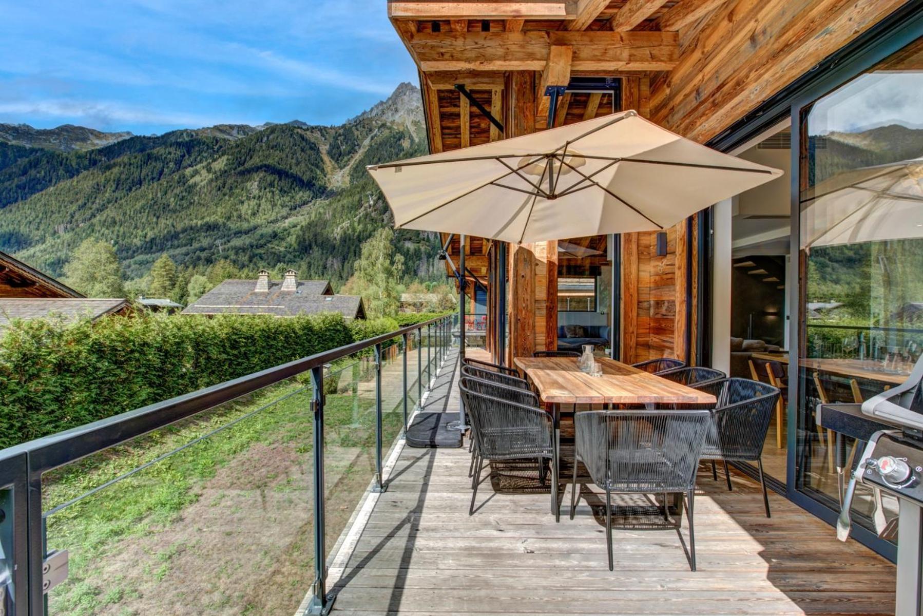 Black Pearl Chamonix