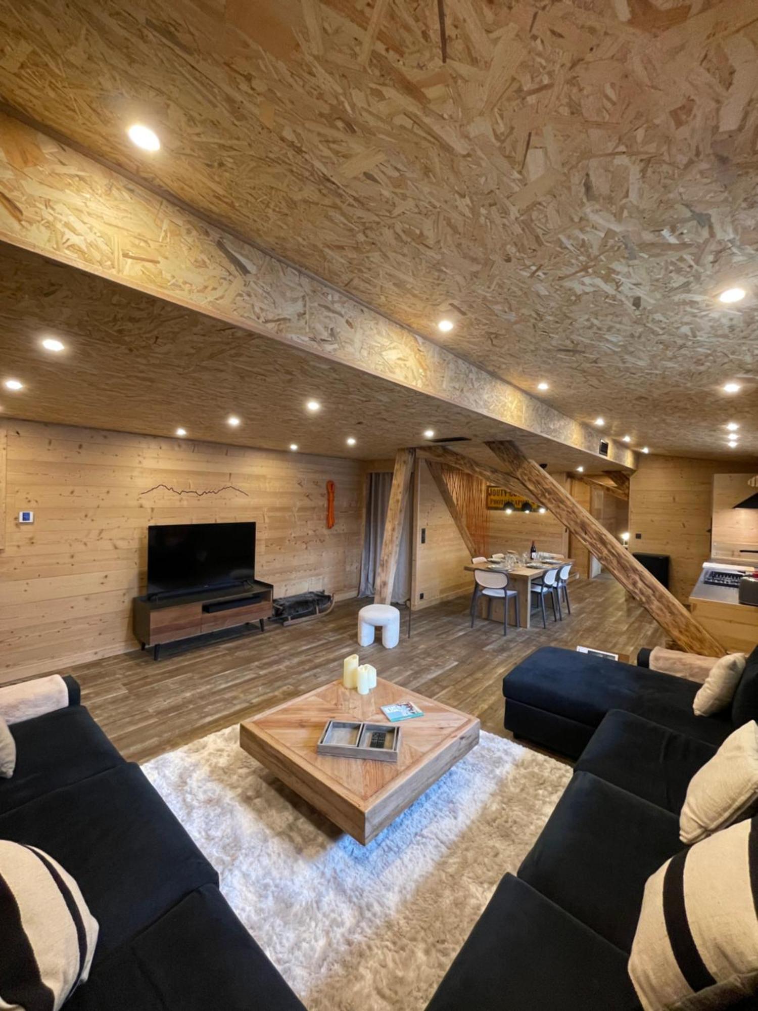 Atmosphere Center Large T3 Apartment