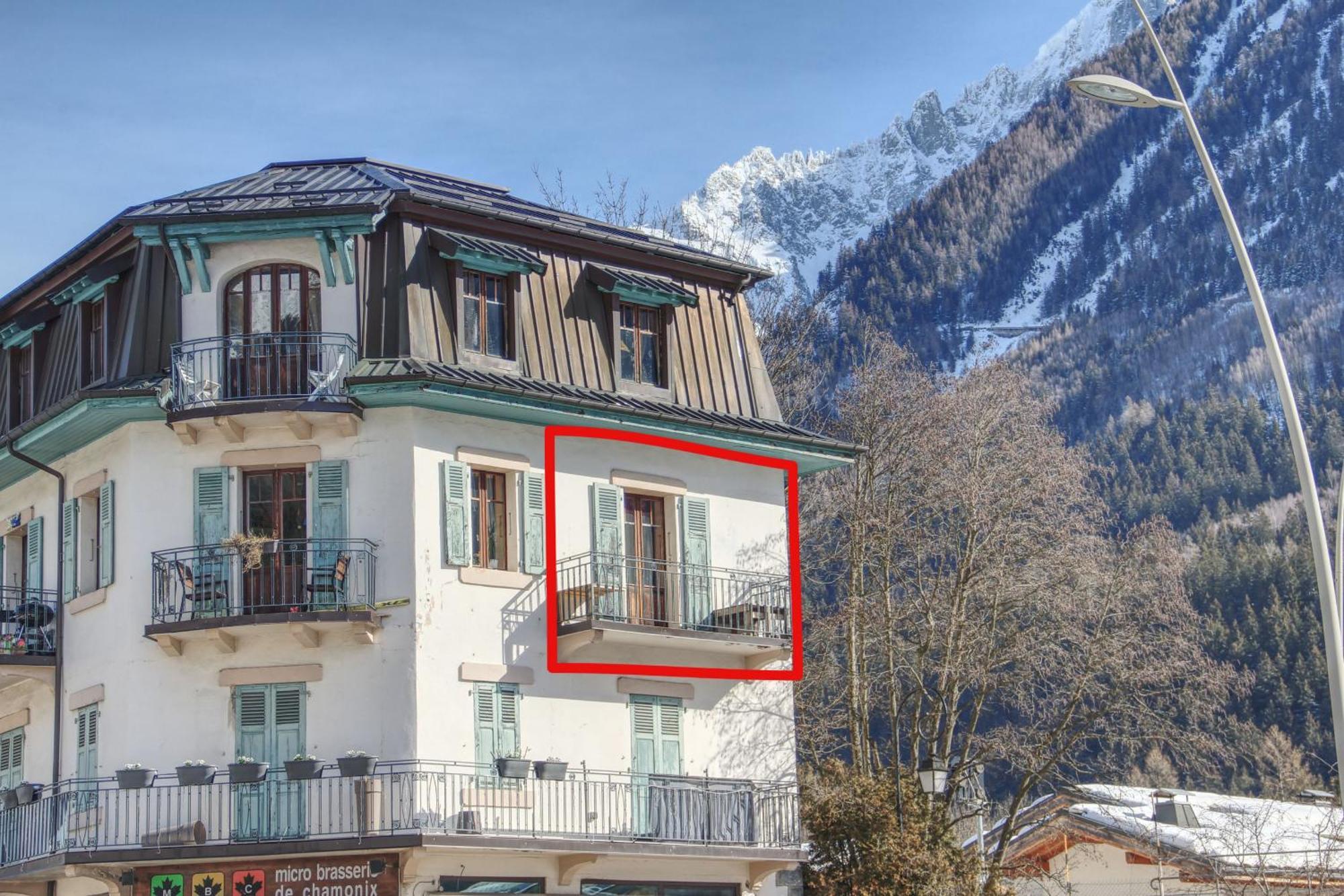 Apartment Bonatti 202 *