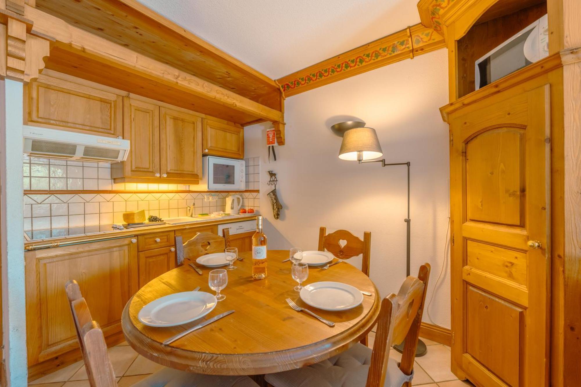 Apartment Le Cristal - Mont Blanc 6 - Happy Chamonix