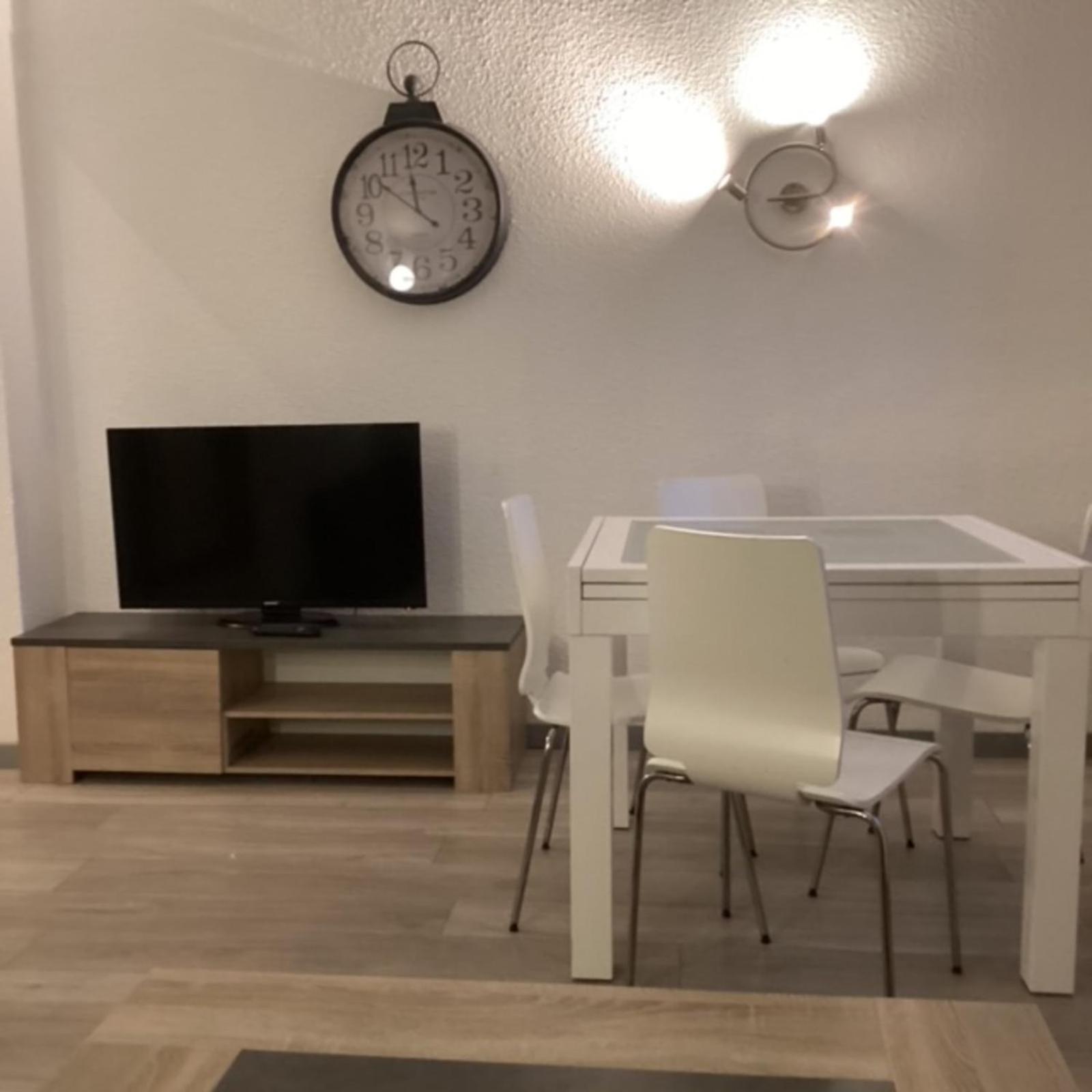 Apartment Donna Furnished Flat *