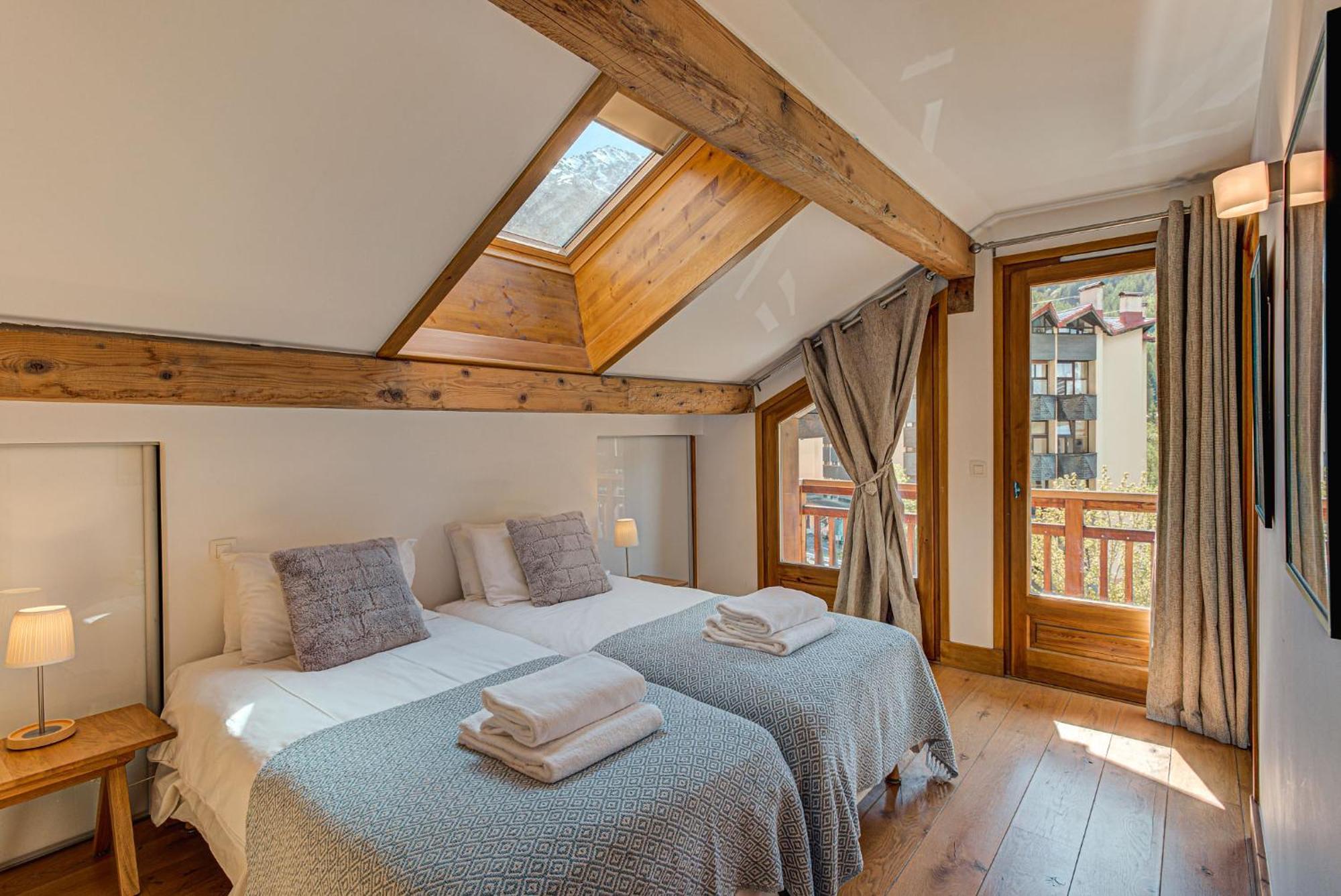 Les Melees - Alpes Travel - Argentiere * Chamonix