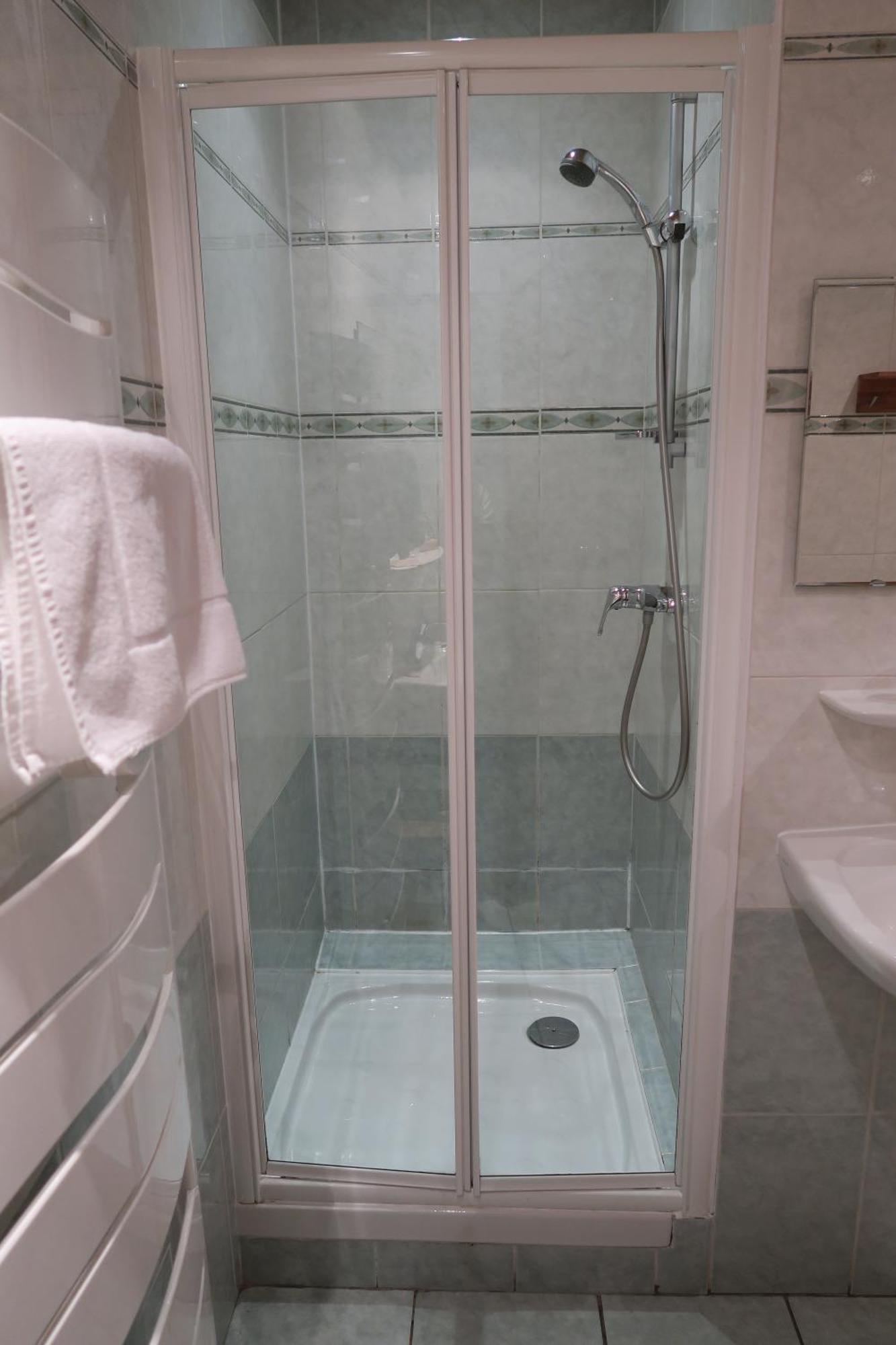 Le Dahu Hotel 2*