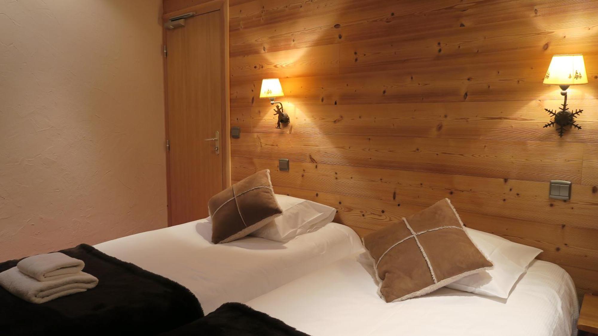 Le Dahu Hotel 2*