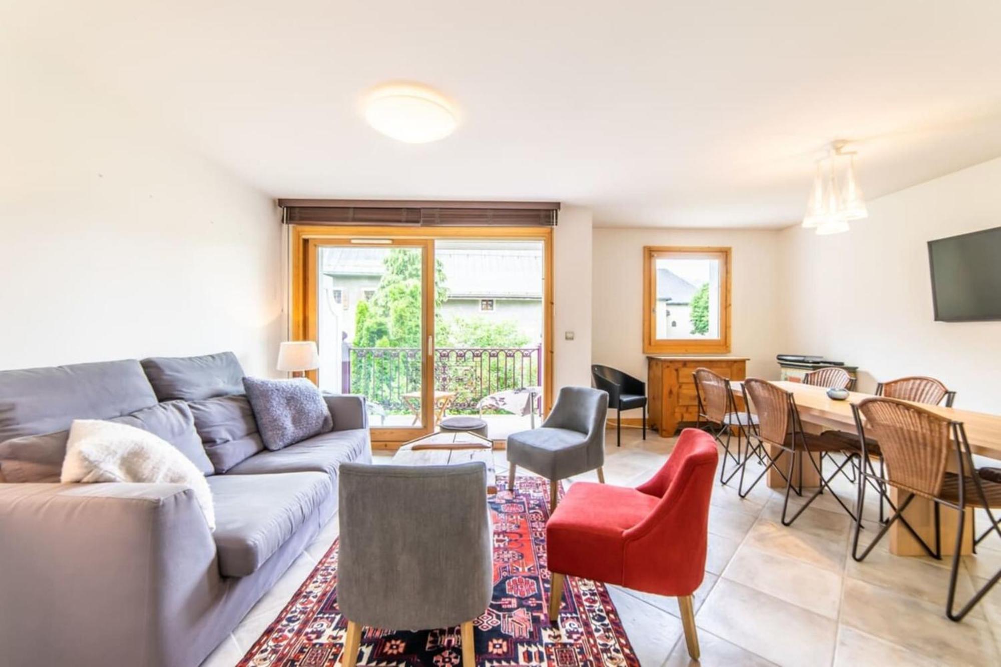 3-bedroom Flat In The Centre Apartment Chamonix