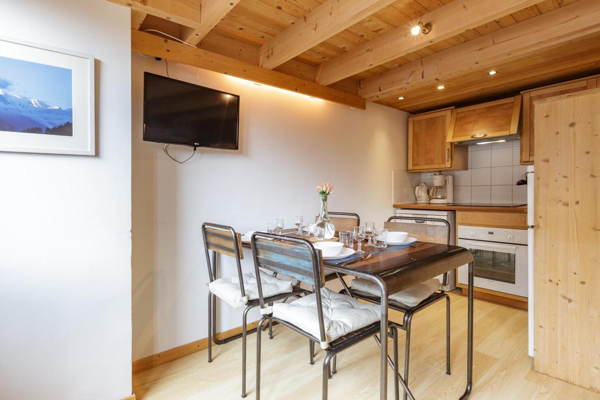 Residence Grand Roc - Campanules 403 - Happy Rentals * Chamonix
