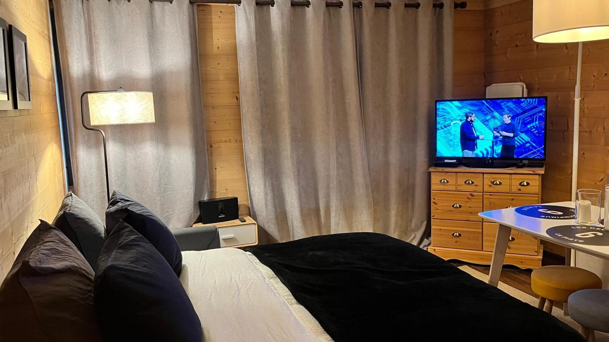 Le 41 Du Lyret - Appartement Type Studio Pour Deux Avec Vue Sur Les Aiguilles Dans Chamonix Centre Apartment Chamonix