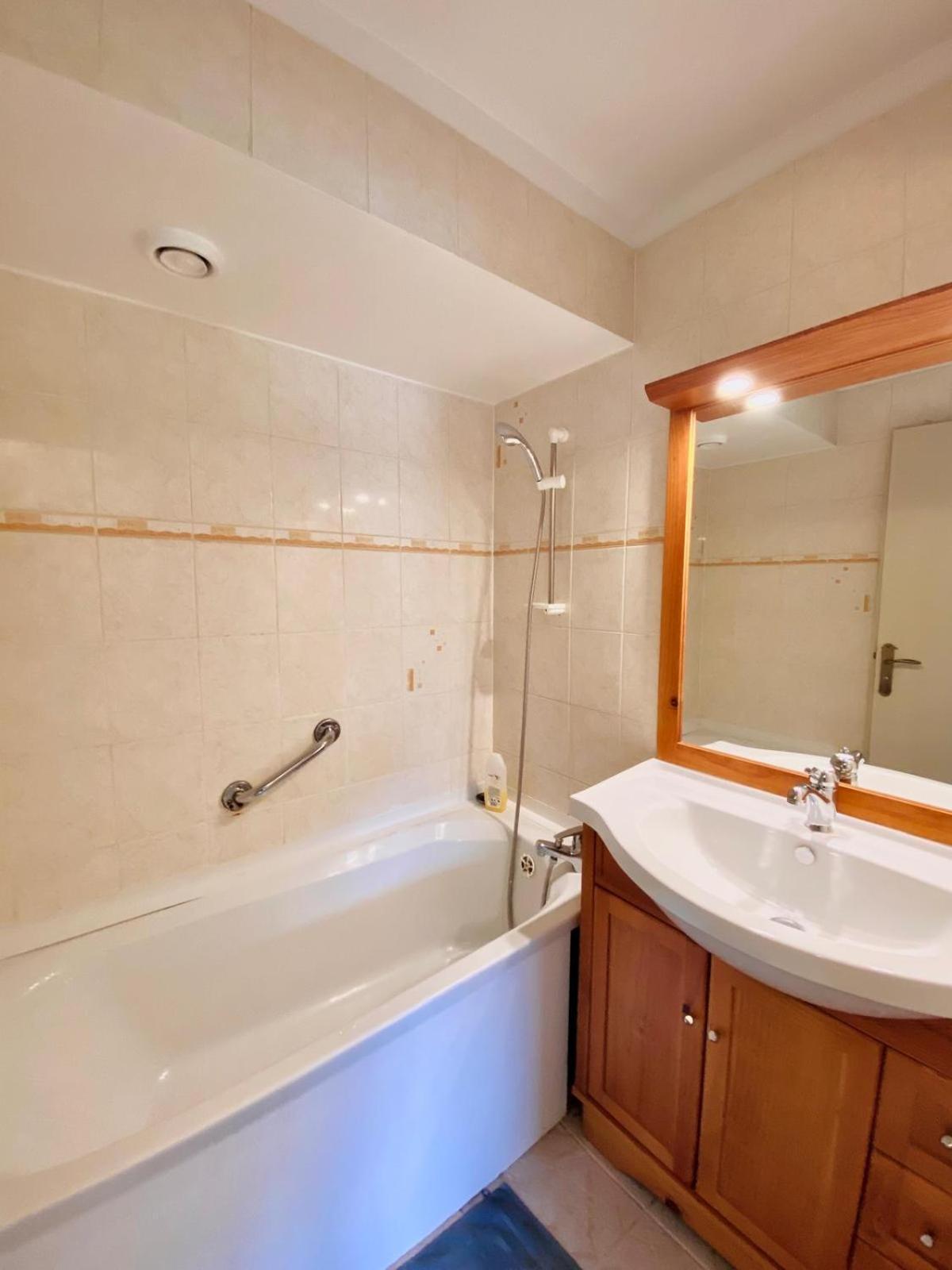 Pied Des Pistes/hyper Centre/balcon/parking Apartment