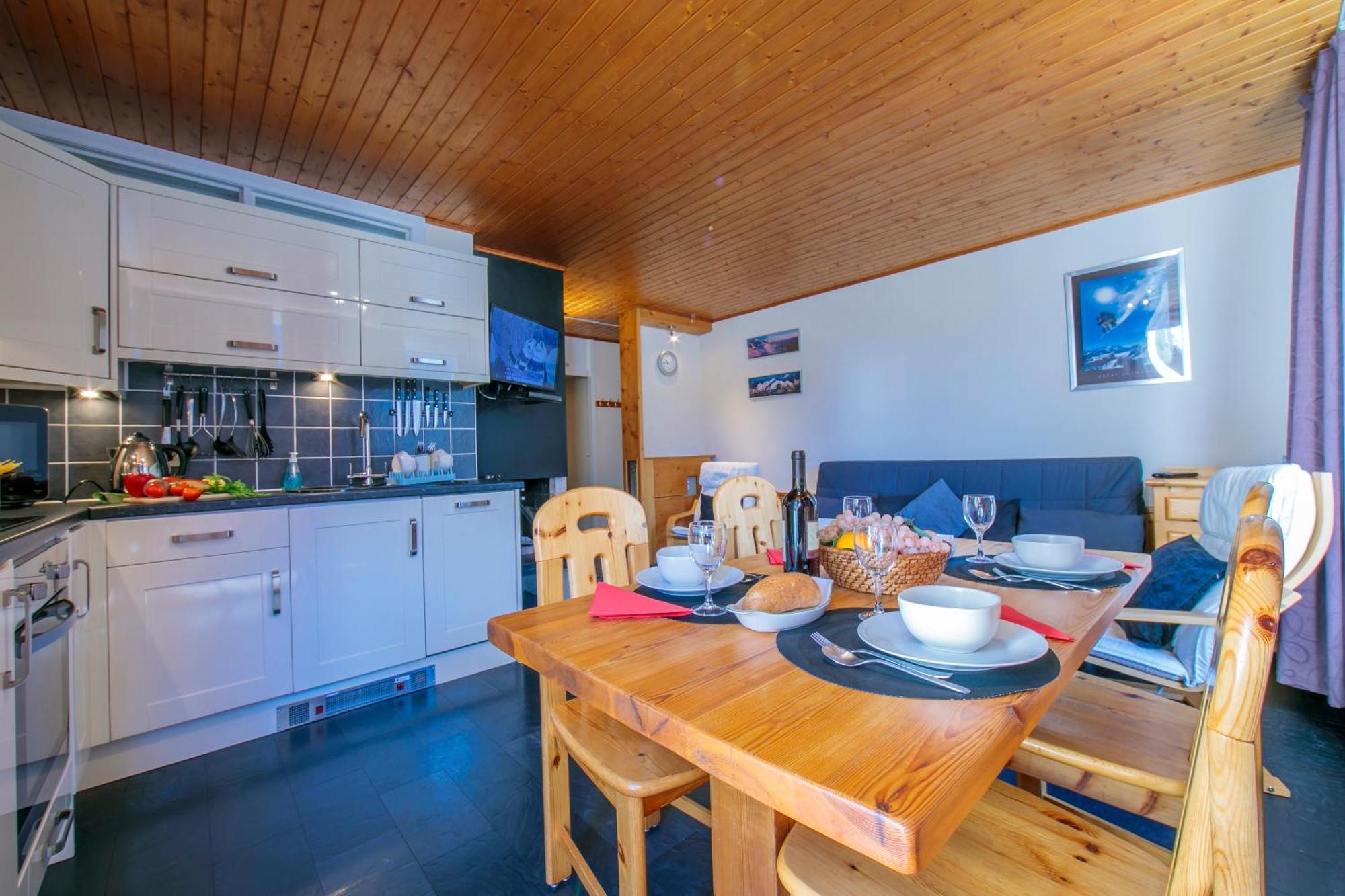 Apartment De Lognan- Les Jorasses 26 - Happy