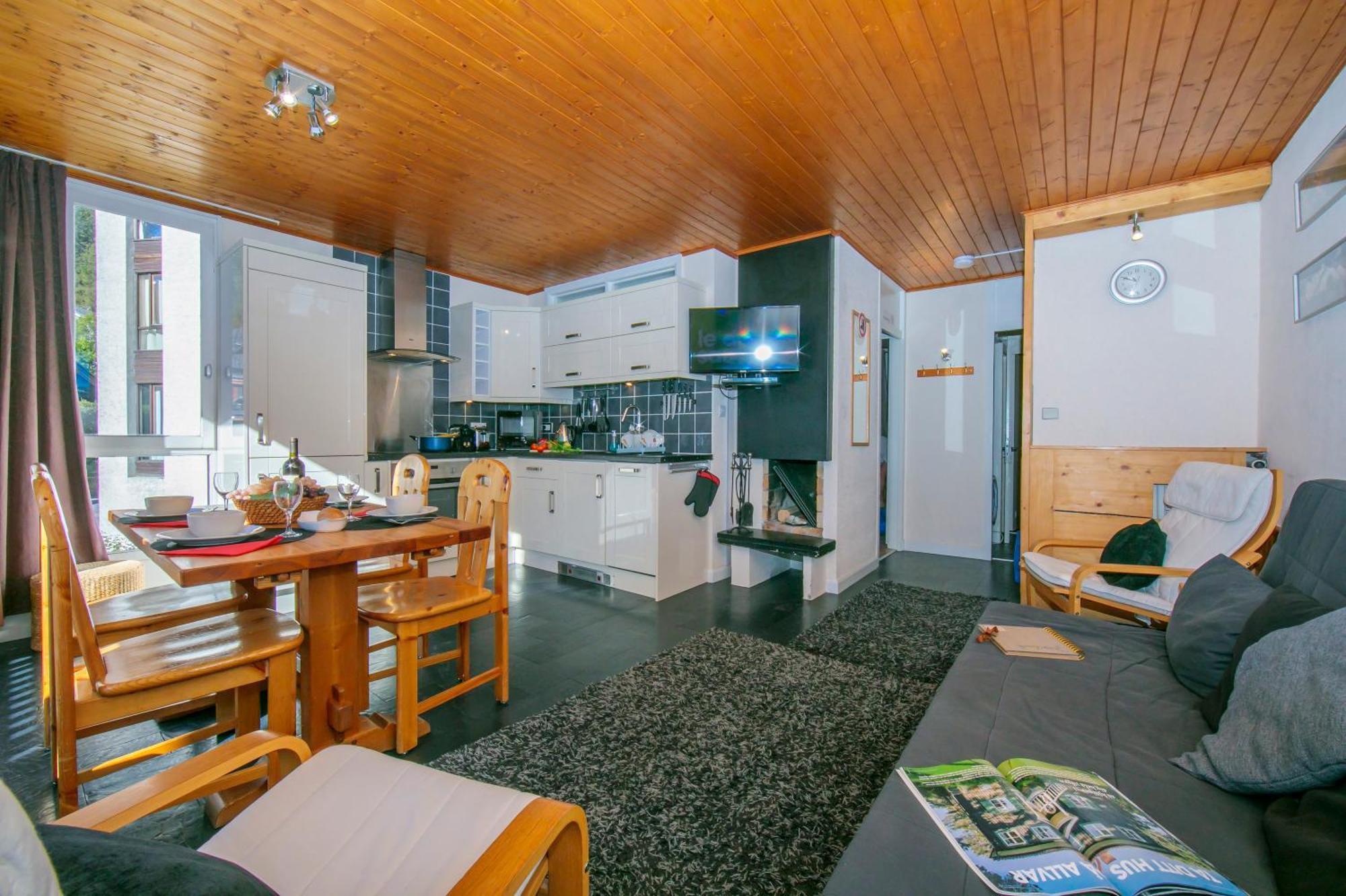 De Lognan- Les Jorasses 26 - Happy Apartment *