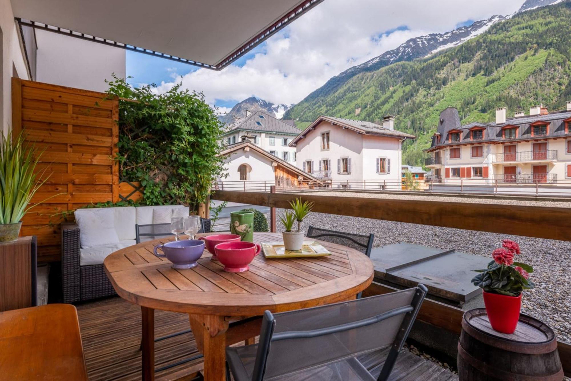 In The Centre Of With Views Of Mont Blanc Chamonix