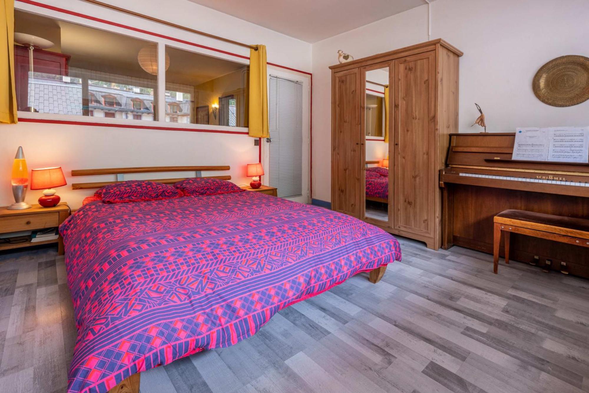 Apartment In The Centre Of With Views Of Mont Blanc *